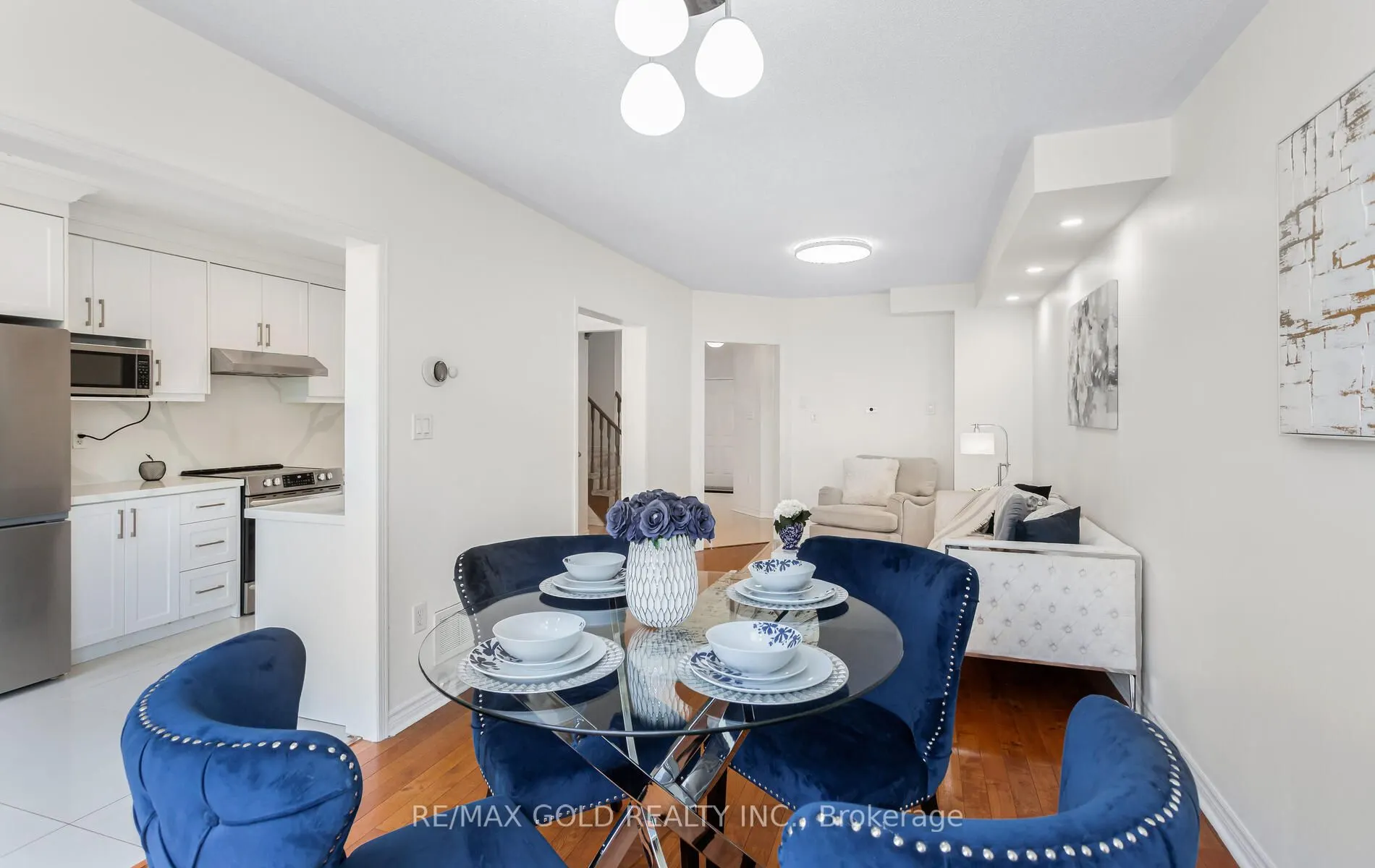 6150 Windfleet Crescent