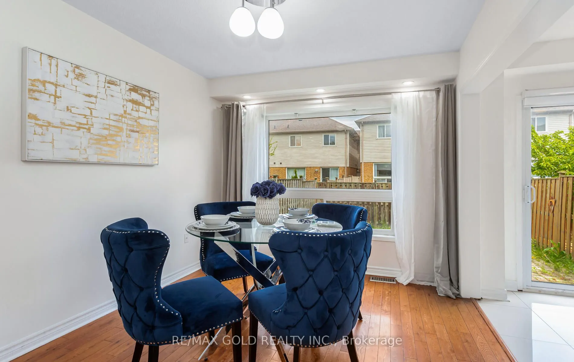 6150 Windfleet Crescent