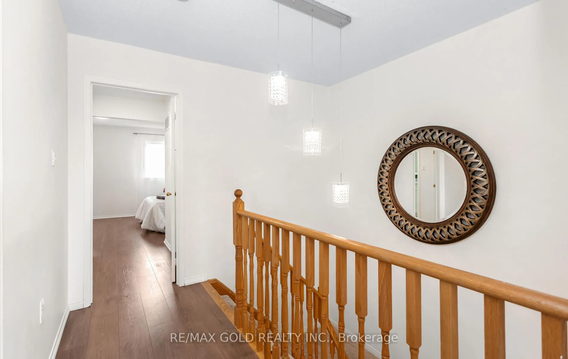 6150 Windfleet Crescent