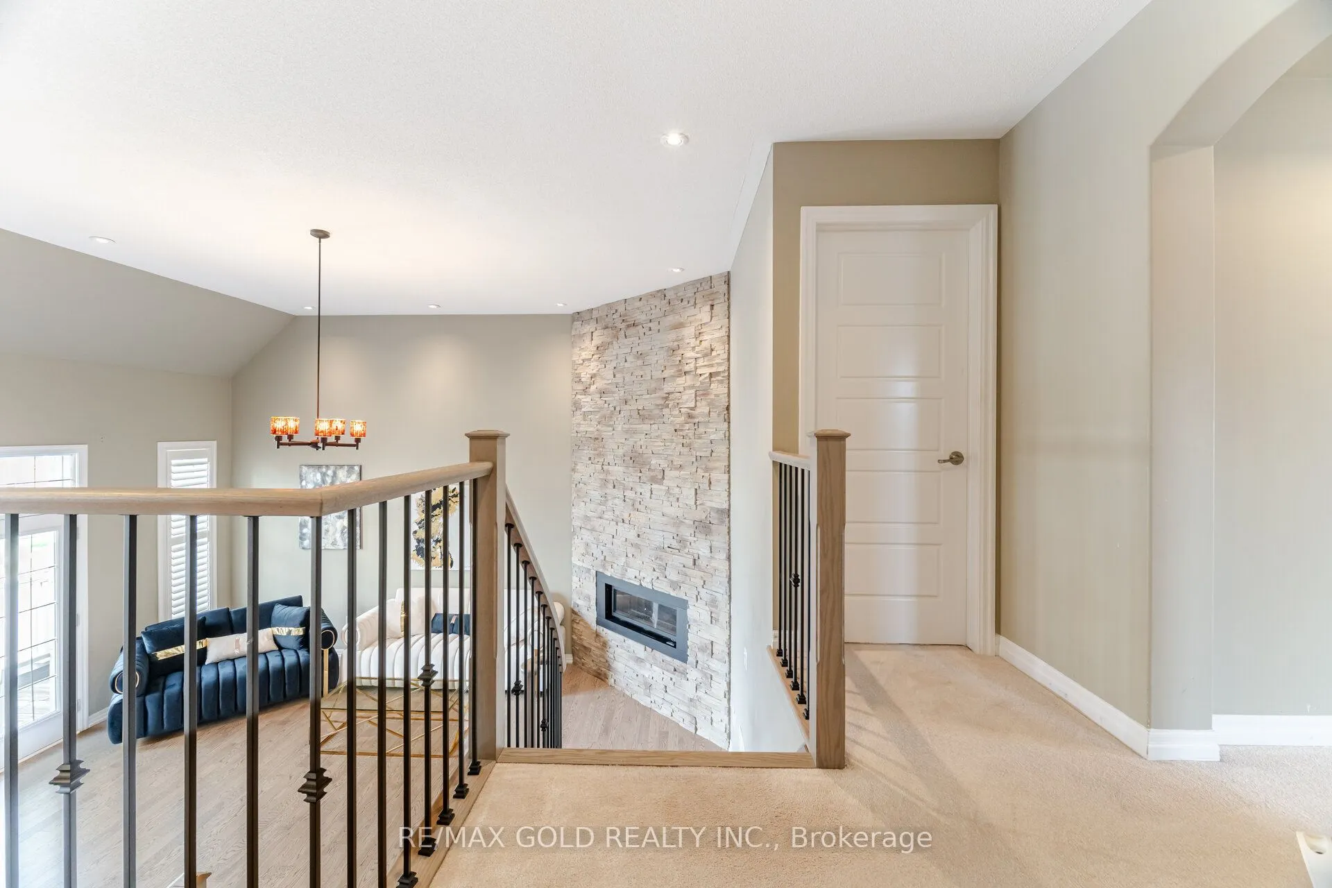3156 Ernest Appelbe Boulevard