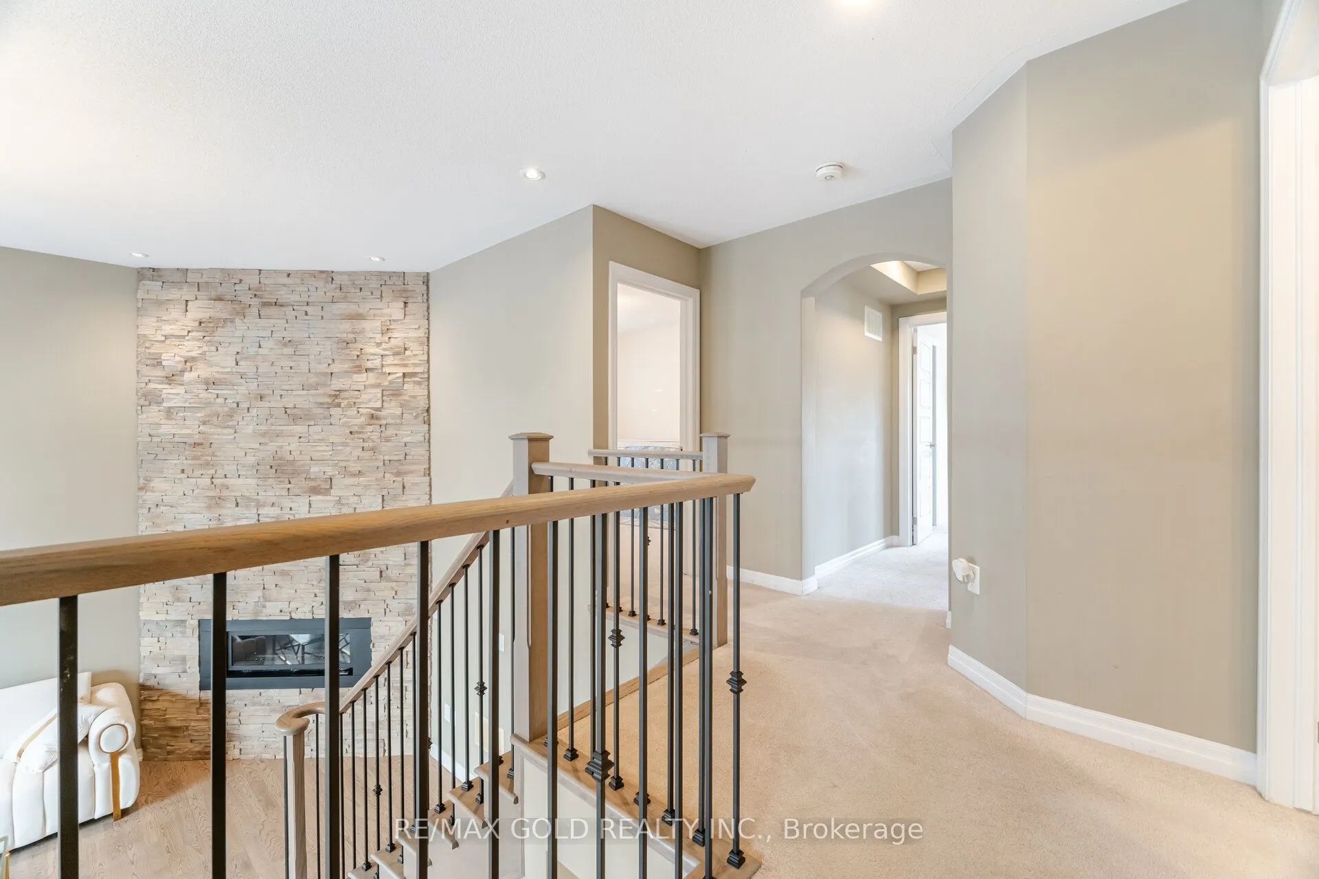3156 Ernest Appelbe Boulevard