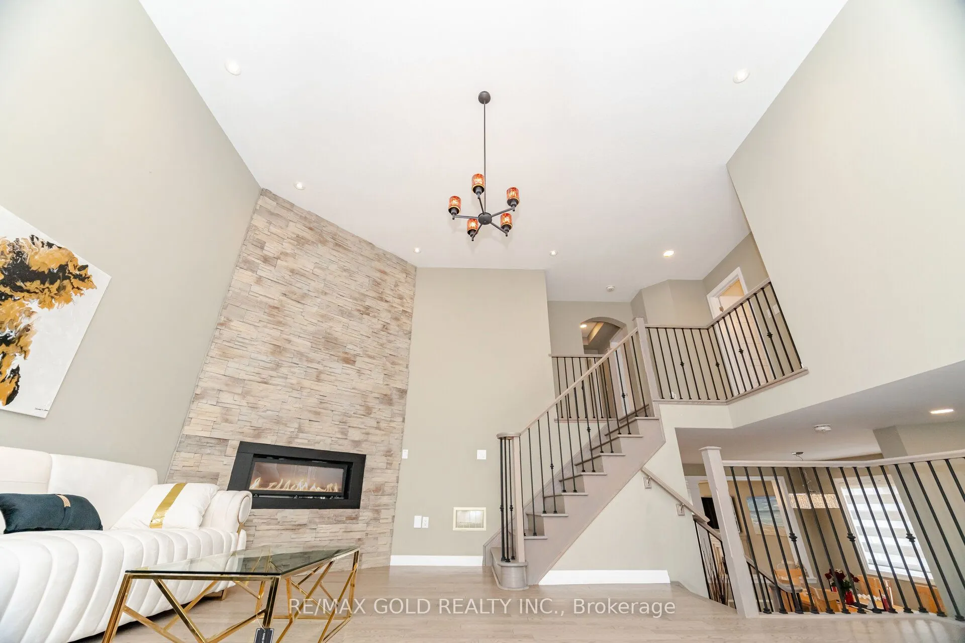 3156 Ernest Appelbe Boulevard