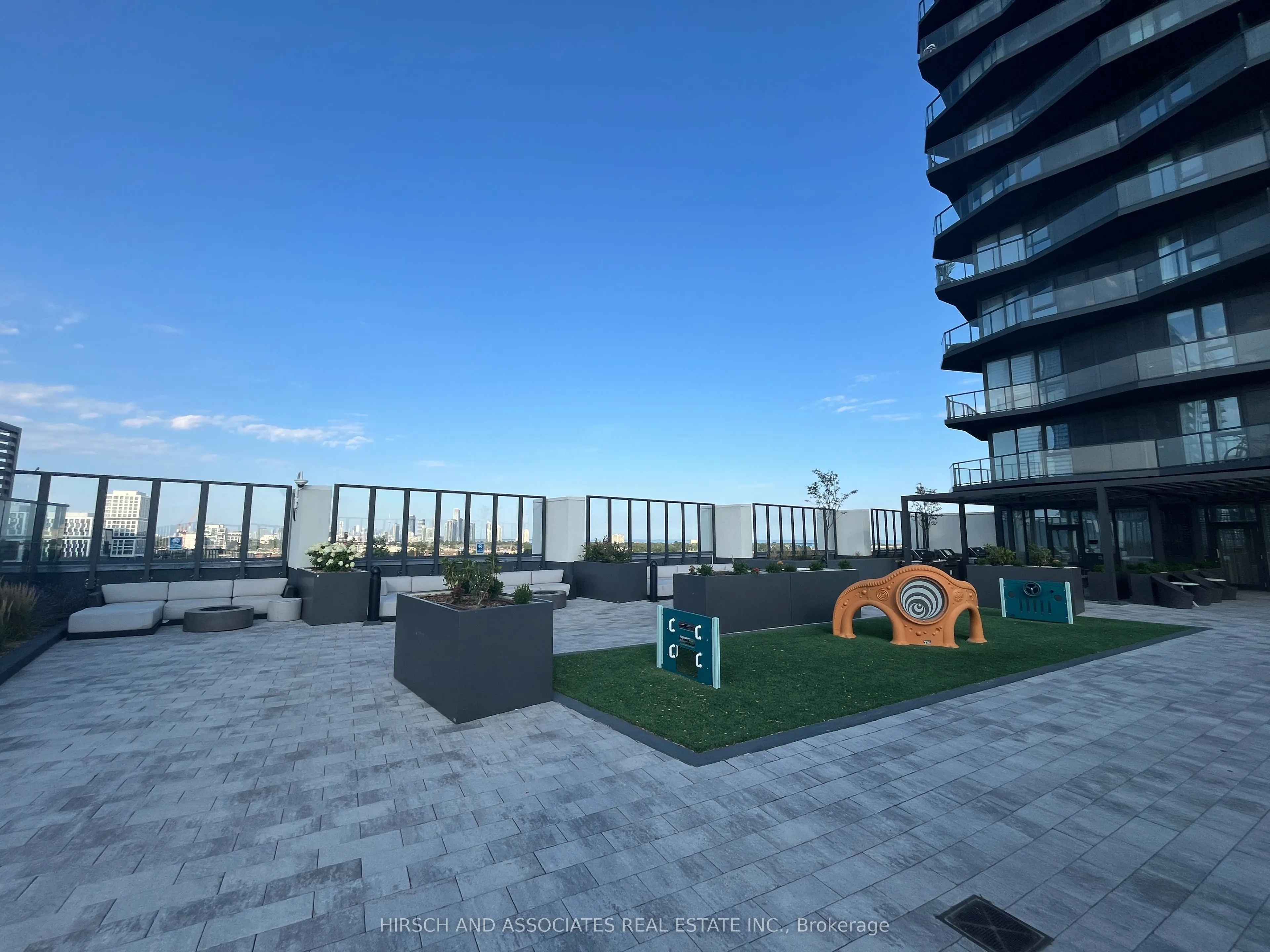 36 Zorra Street, #1611