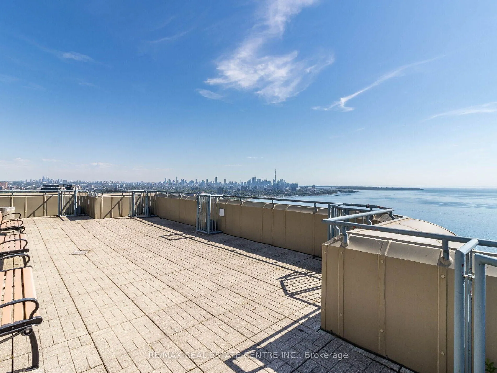1 Palace Pier Court, #2407