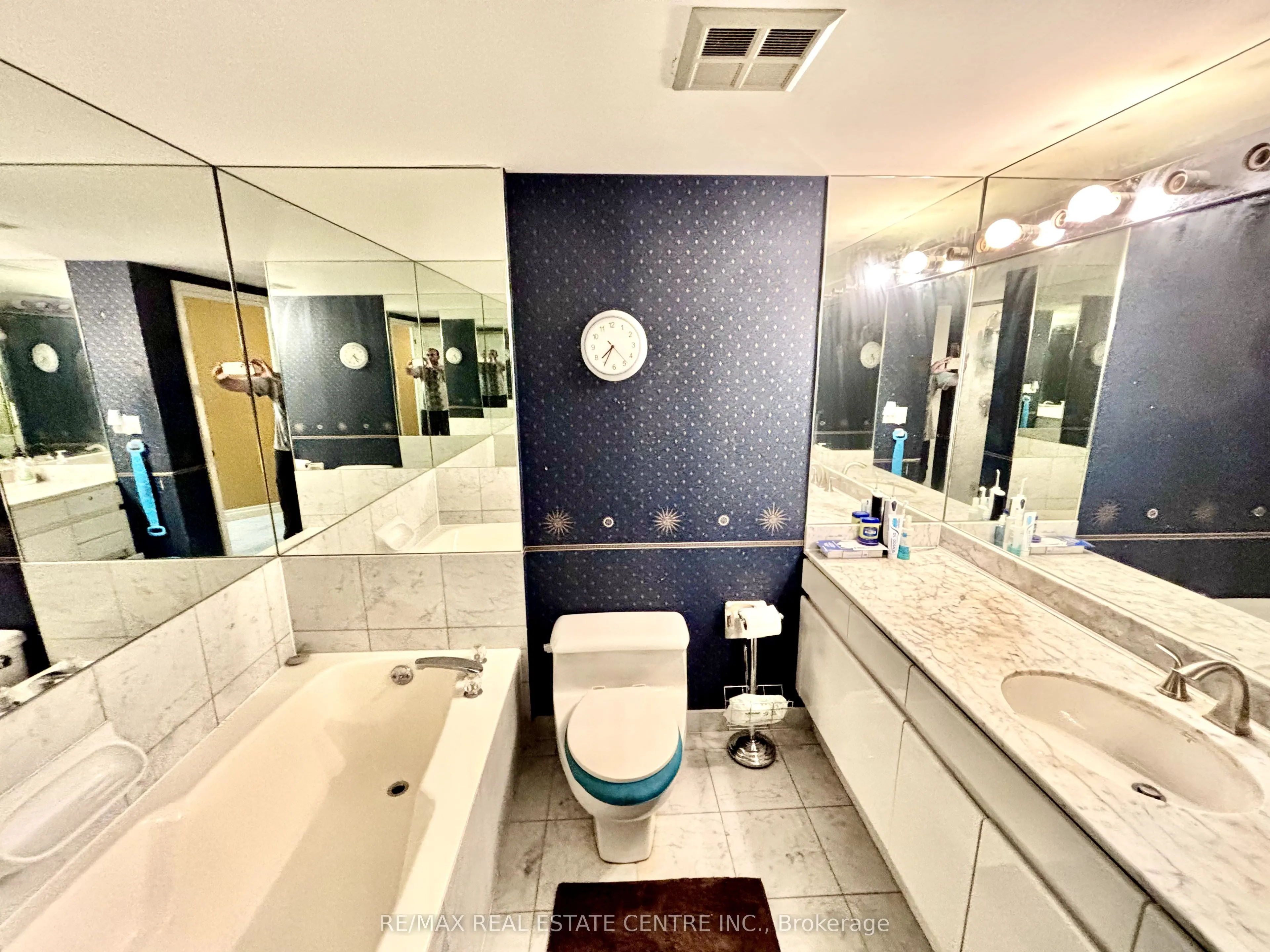 1 Palace Pier Court, #2407