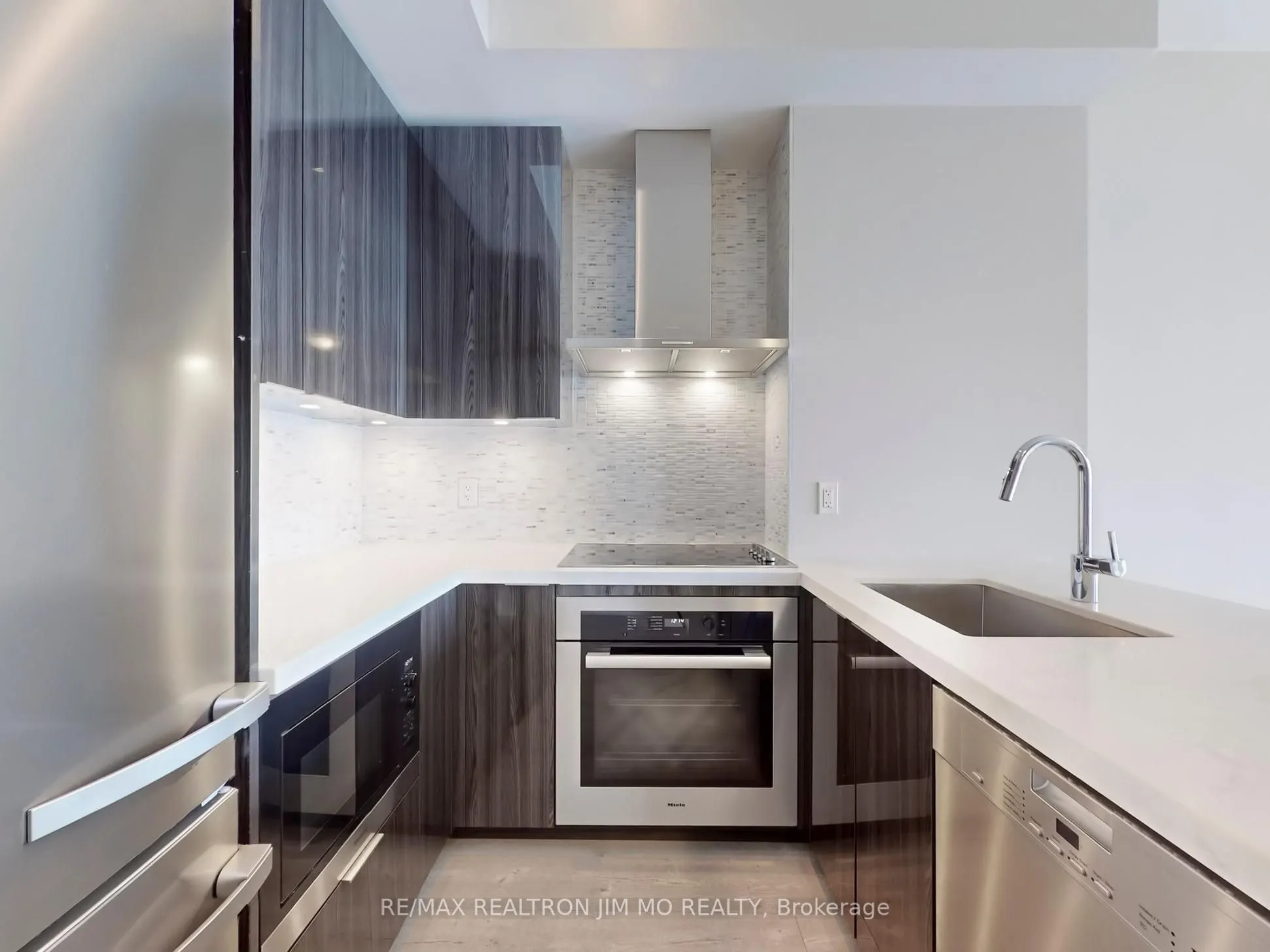 20 Shore Breeze Drive, #4607