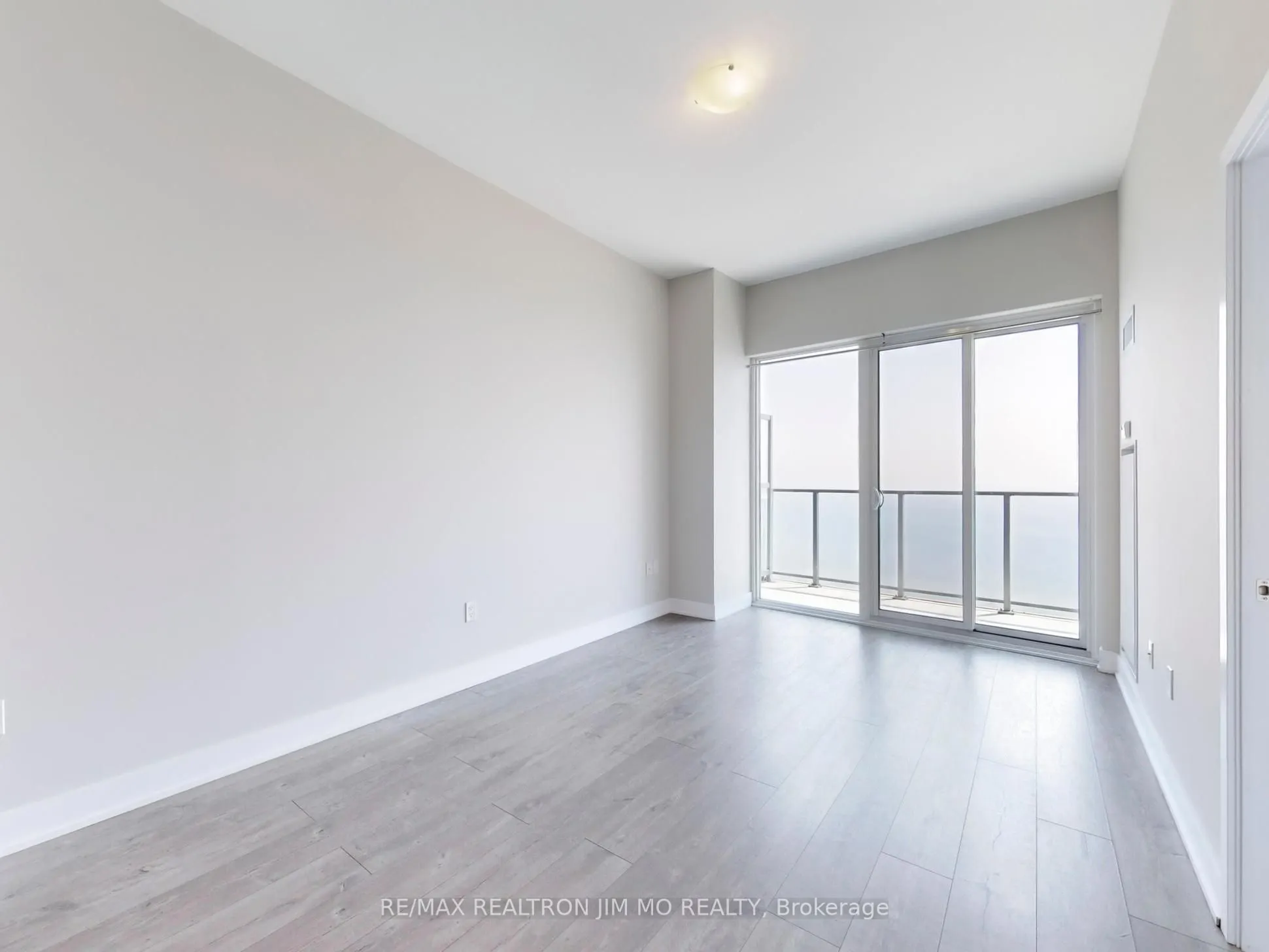 20 Shore Breeze Drive, #4607