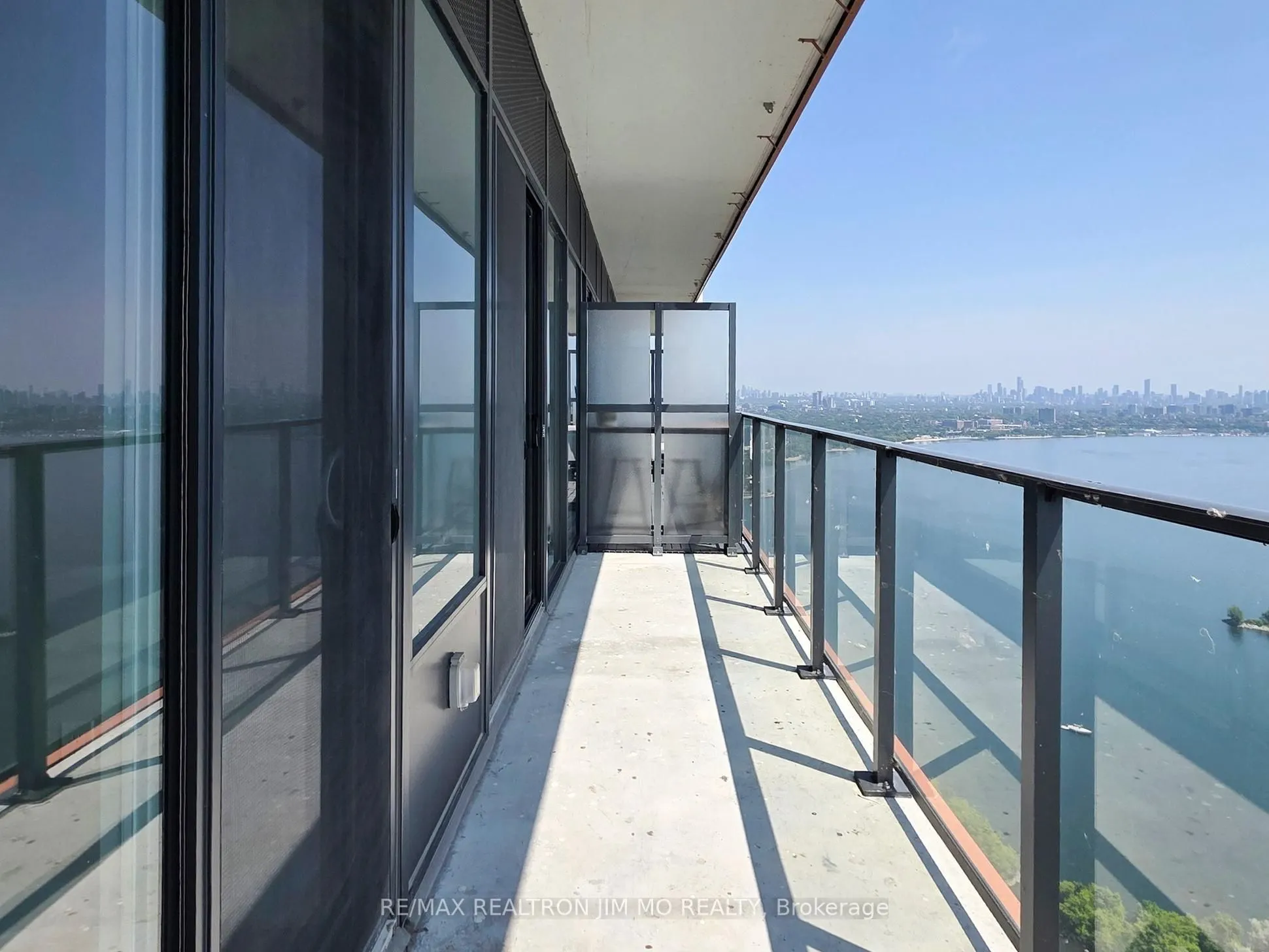 20 Shore Breeze Drive, #4607