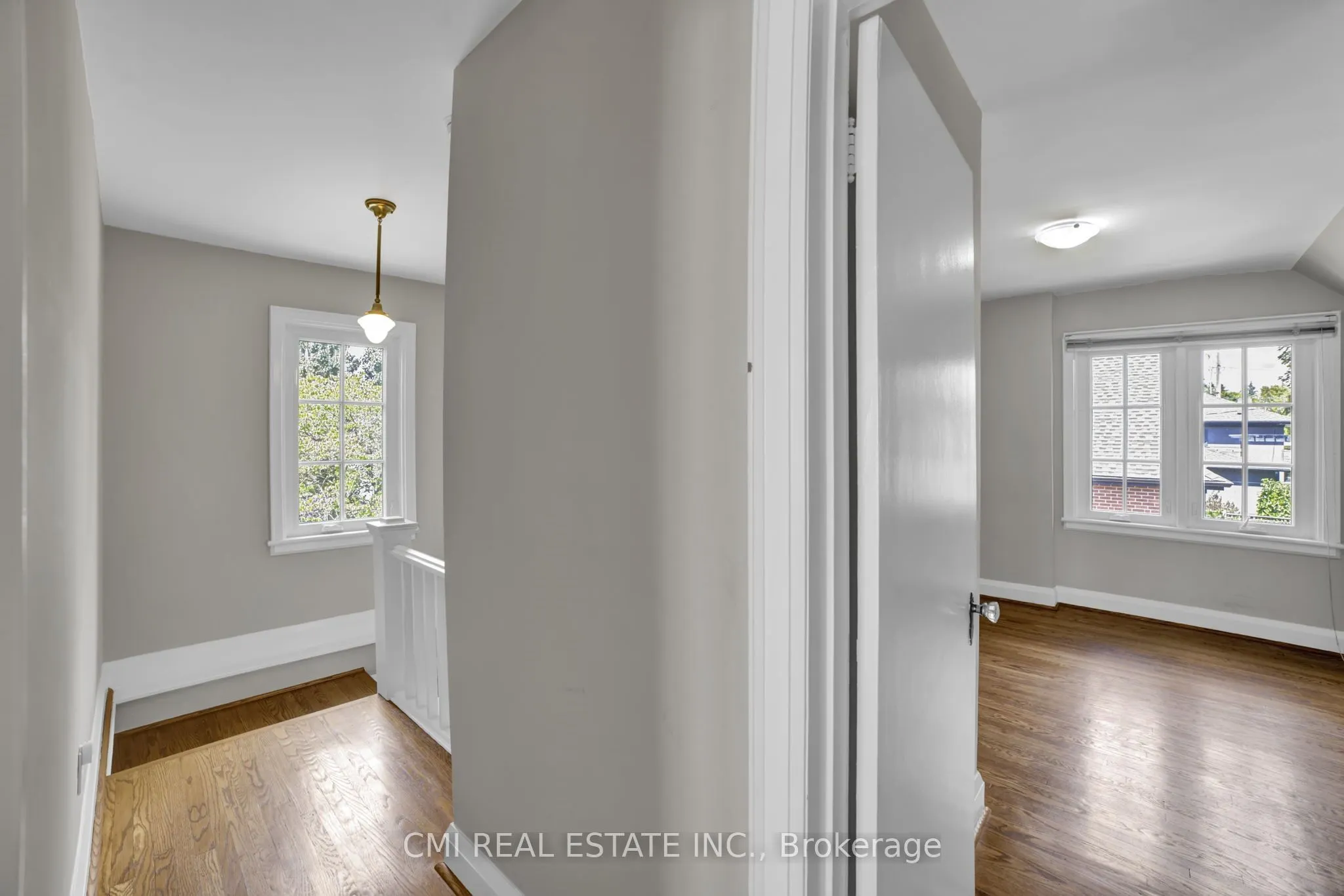 978 North Shore Boulevard W