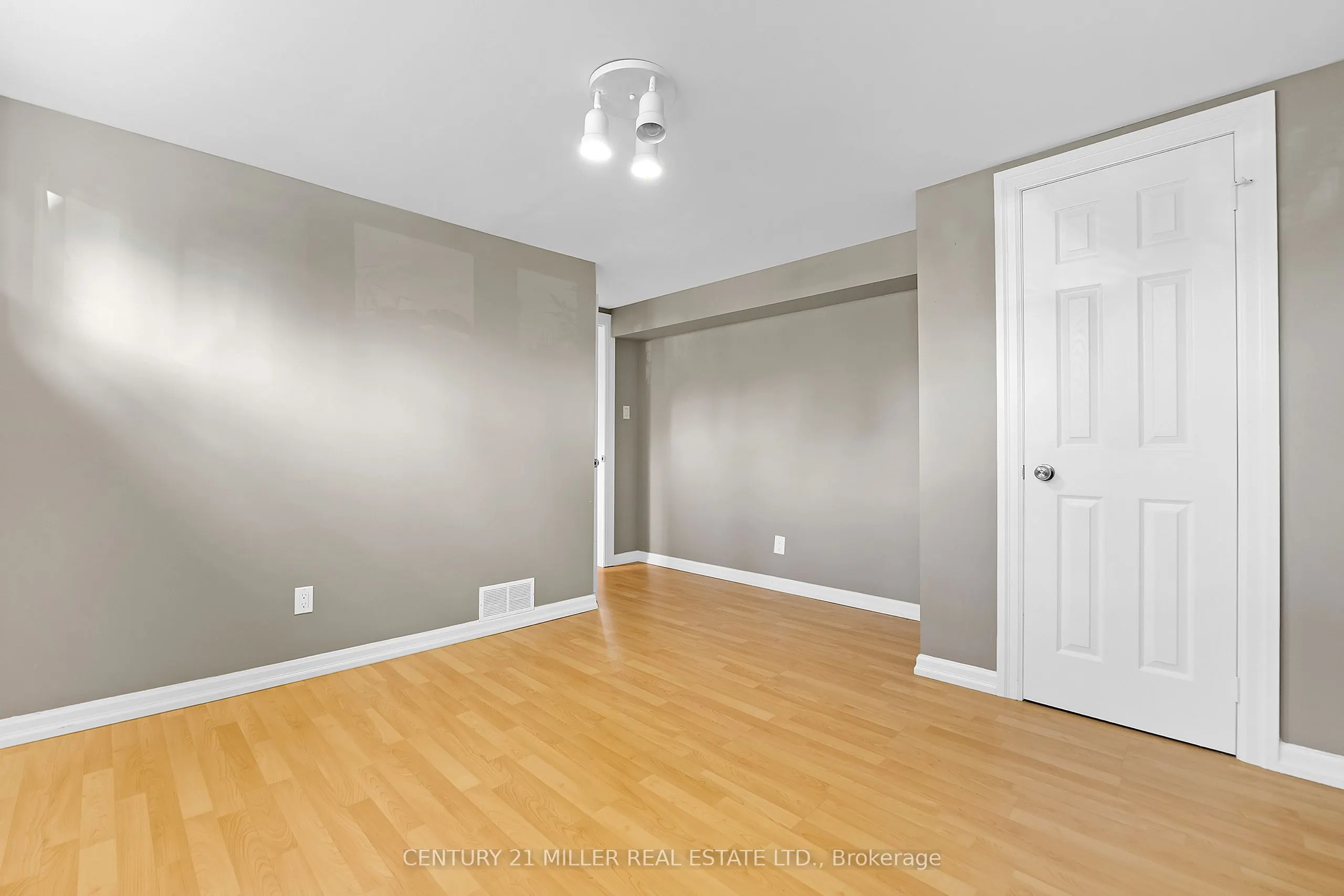 347 Lees Lane