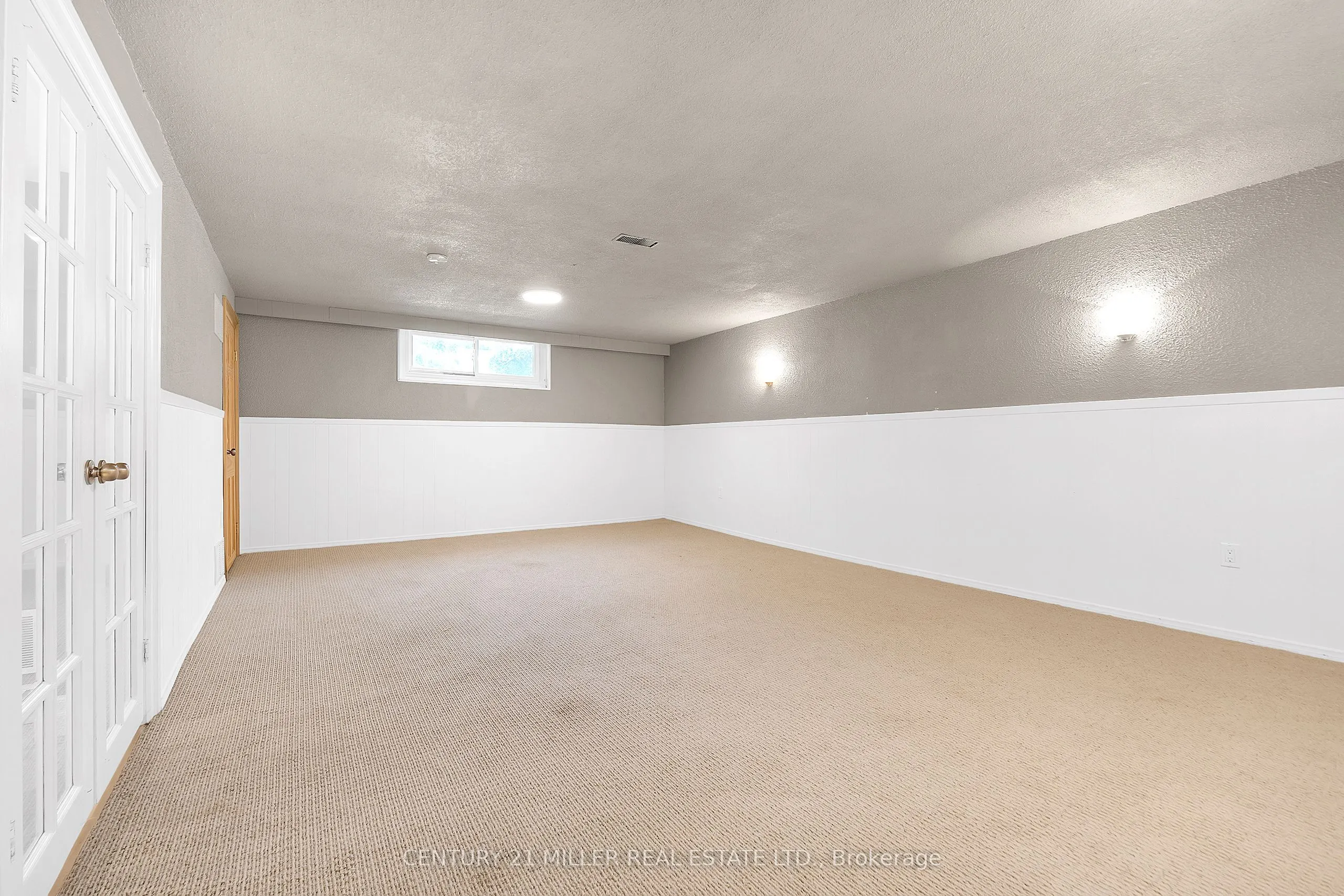 347 Lees Lane