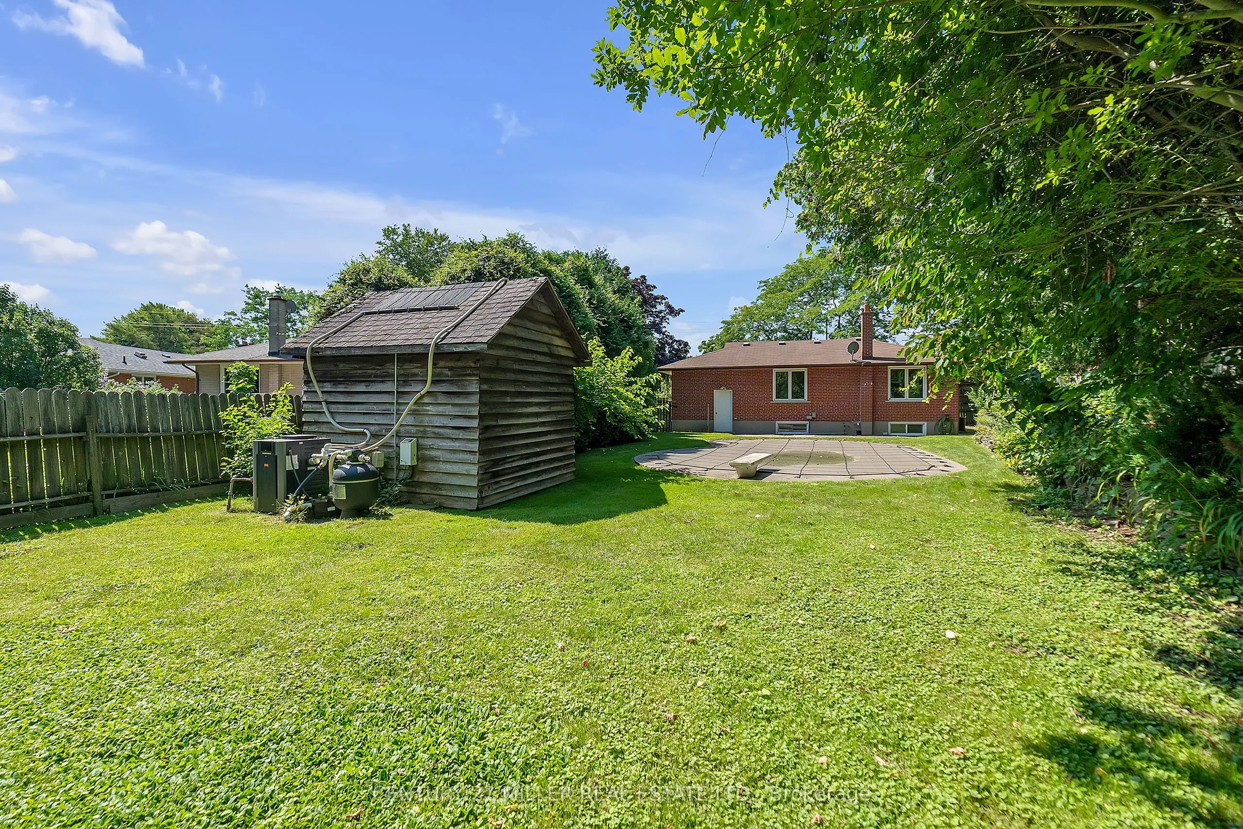 347 Lees Lane