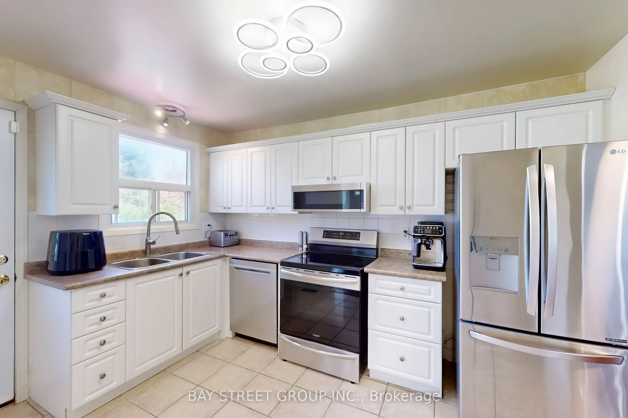 6119 Wabukayne Court