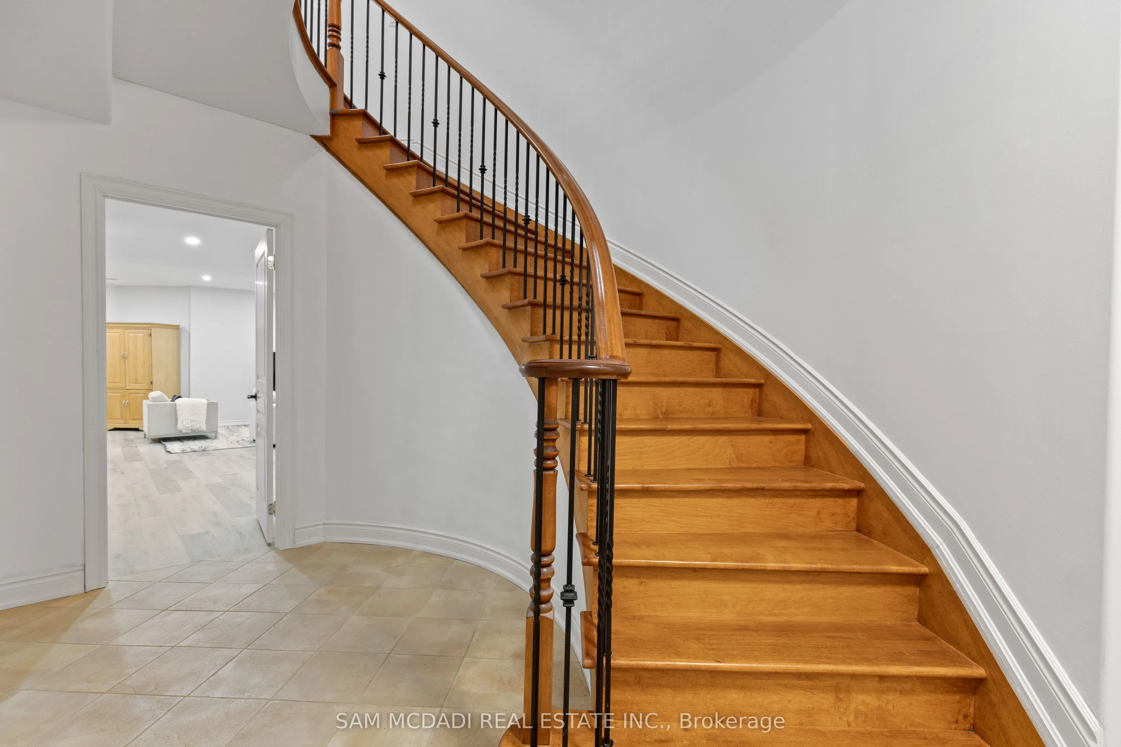 1206 Mount Vernon Street