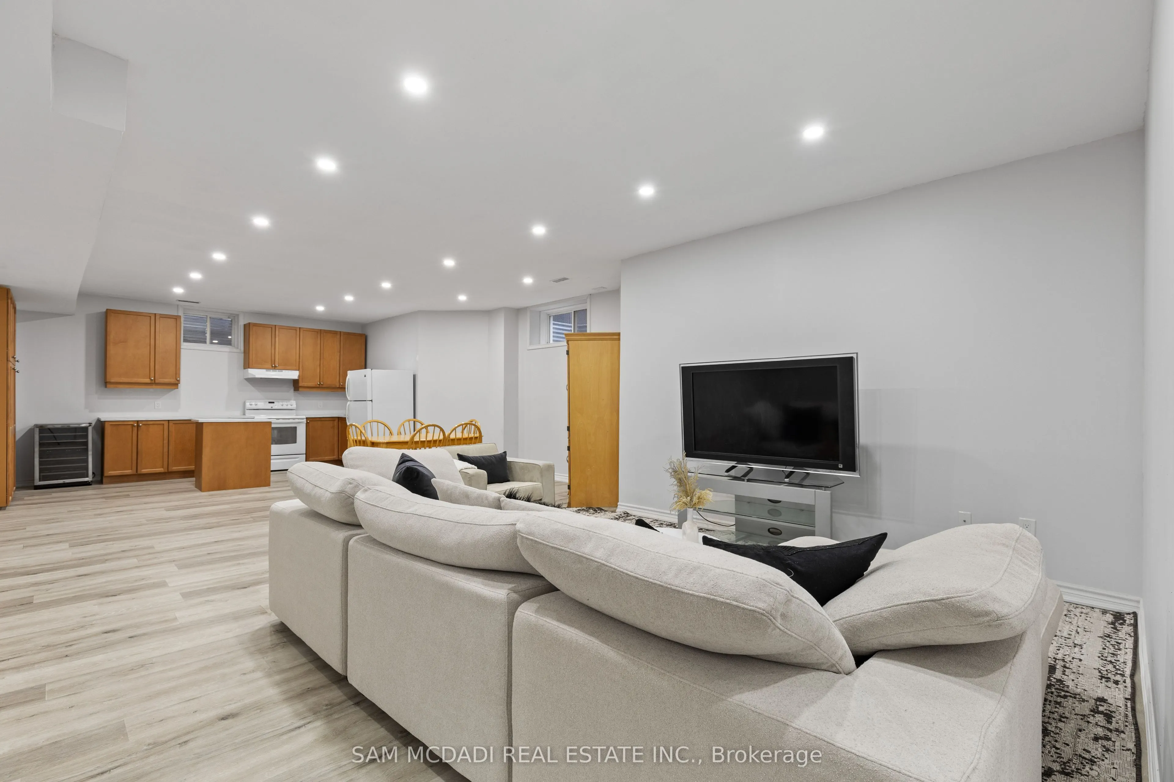 1206 Mount Vernon Street