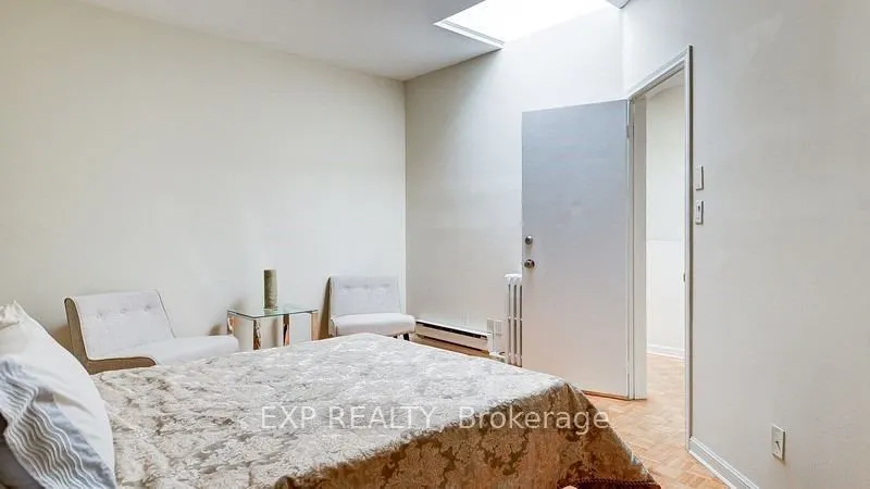 3060 Dundas Street W, #2