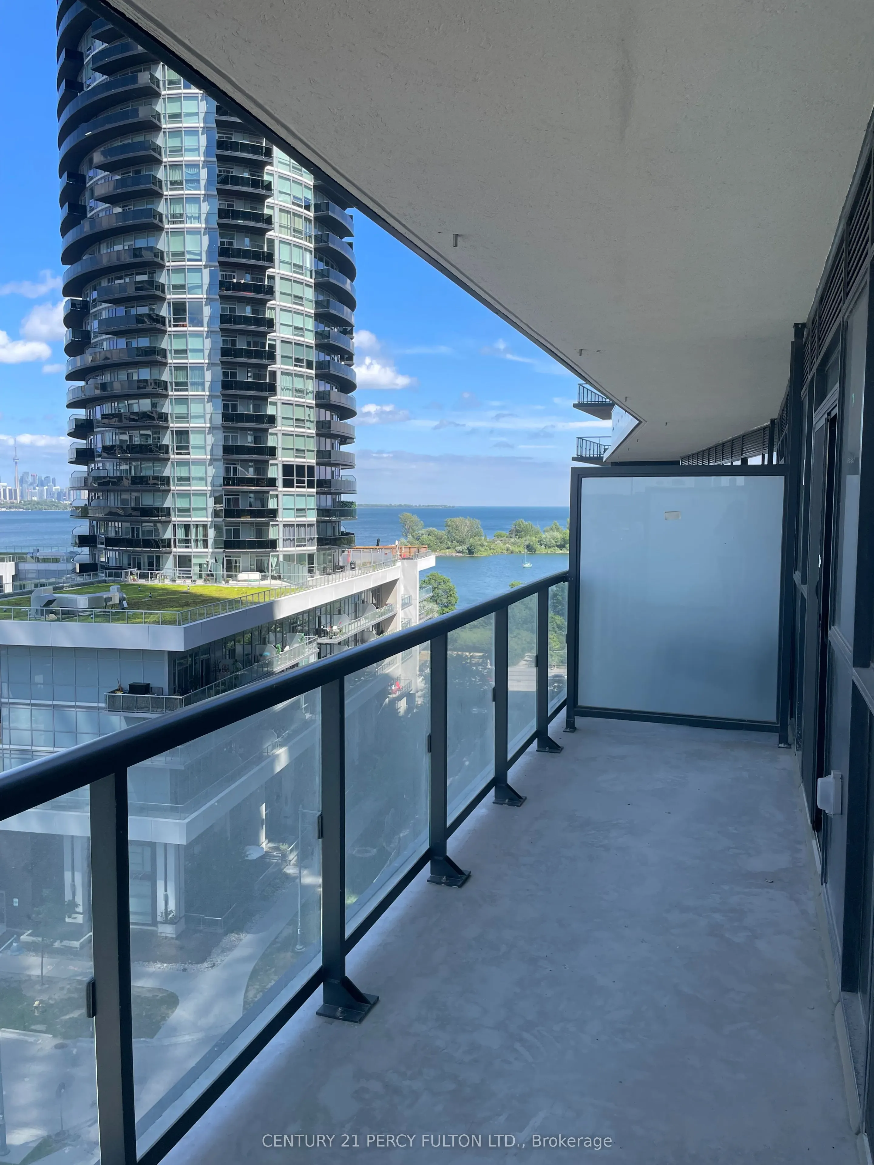 38 Annie Craig Drive, #812
