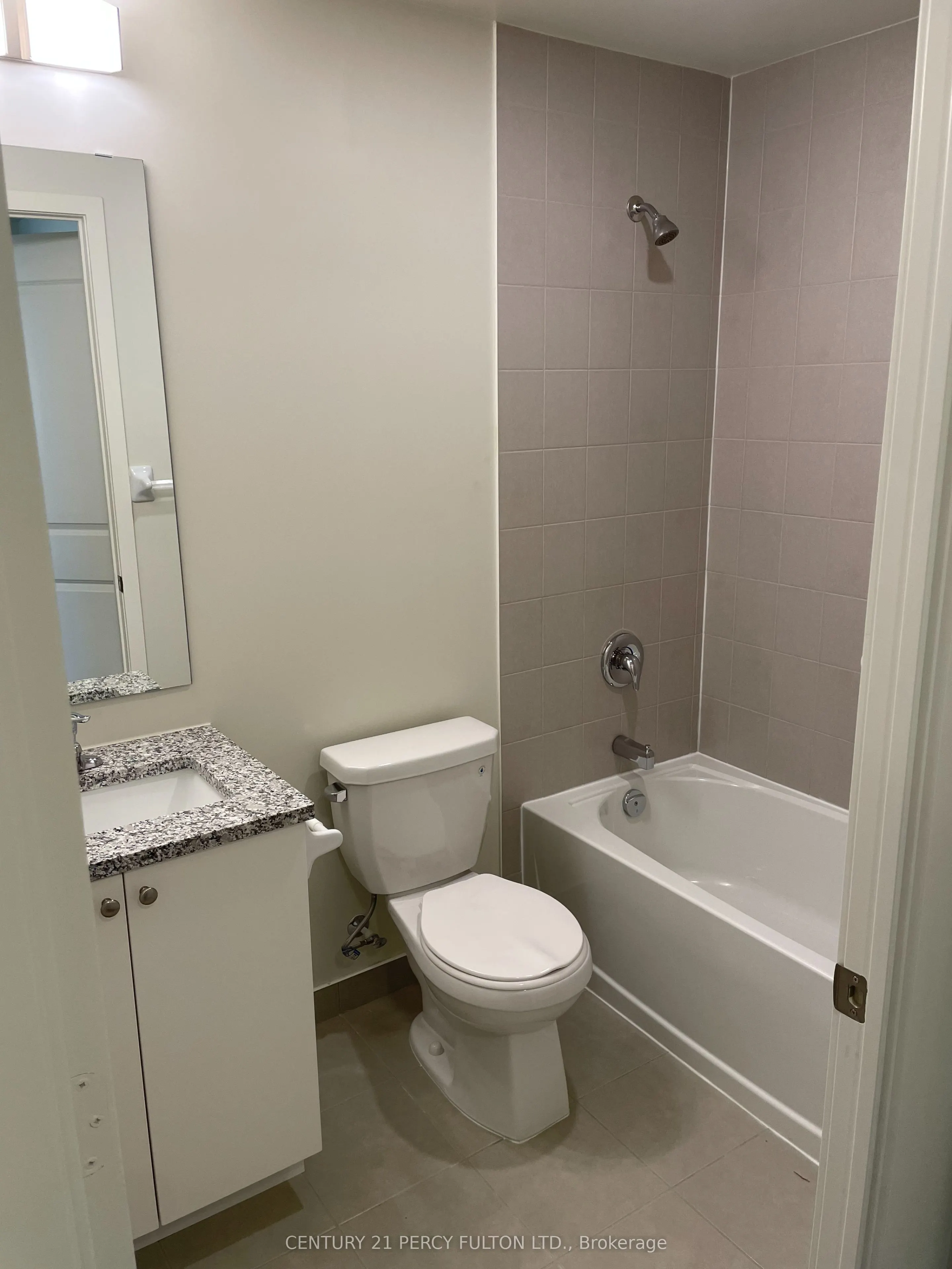 38 Annie Craig Drive, #812