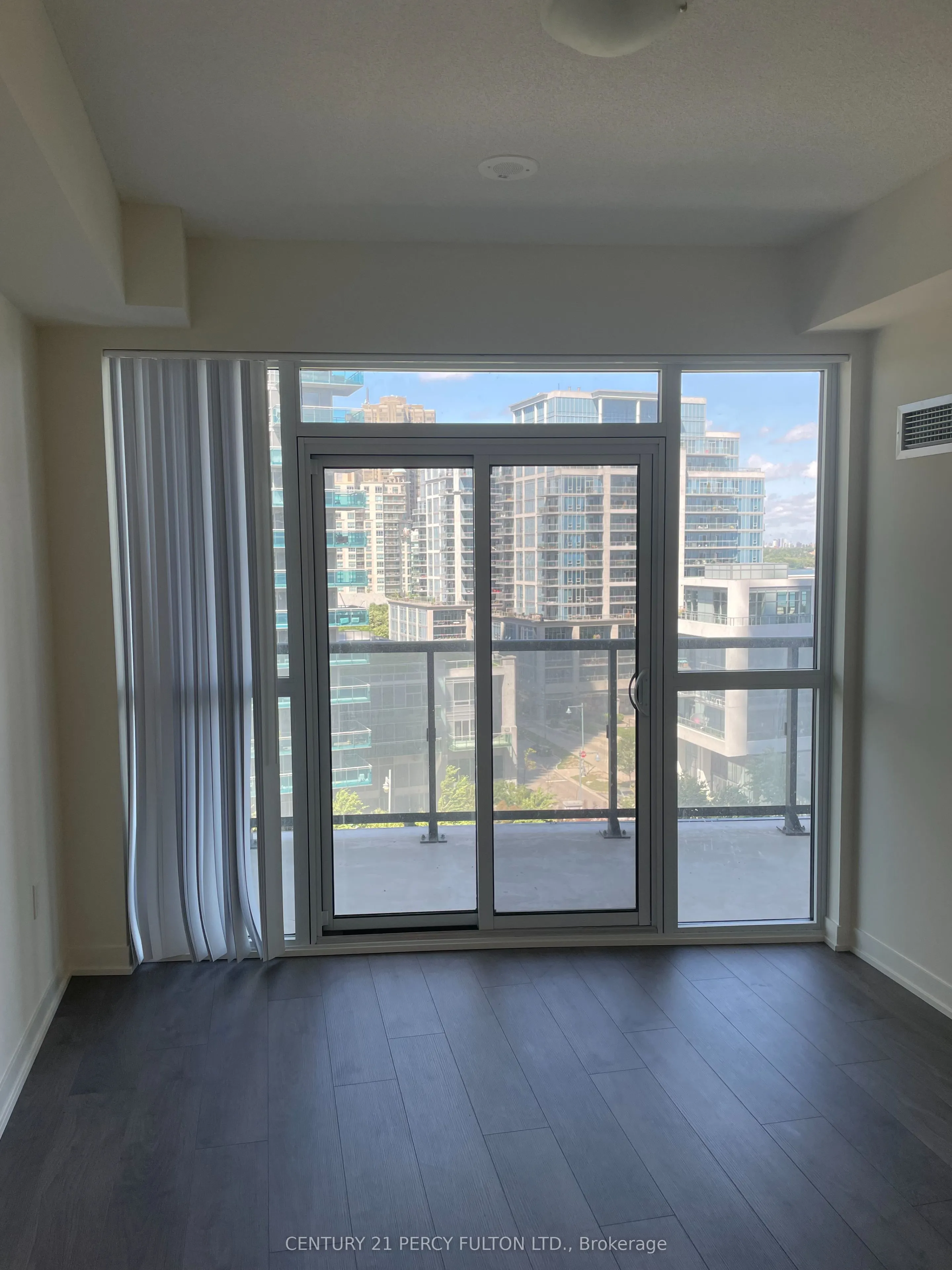 38 Annie Craig Drive, #812
