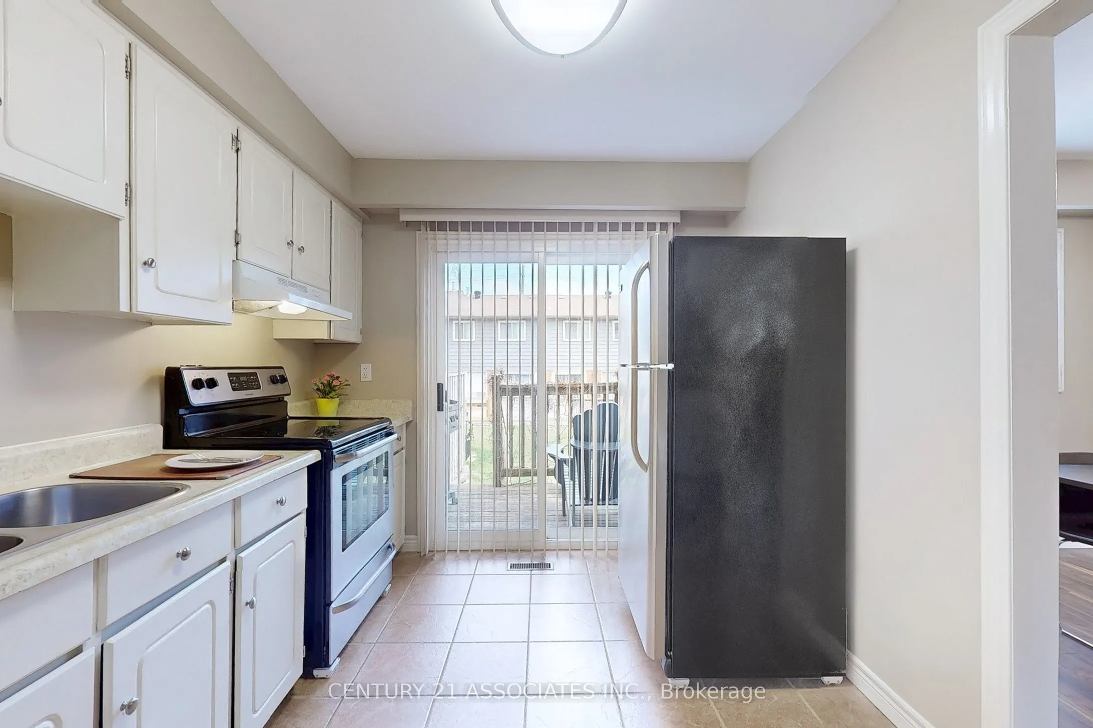 1616 Haig Boulevard, #47