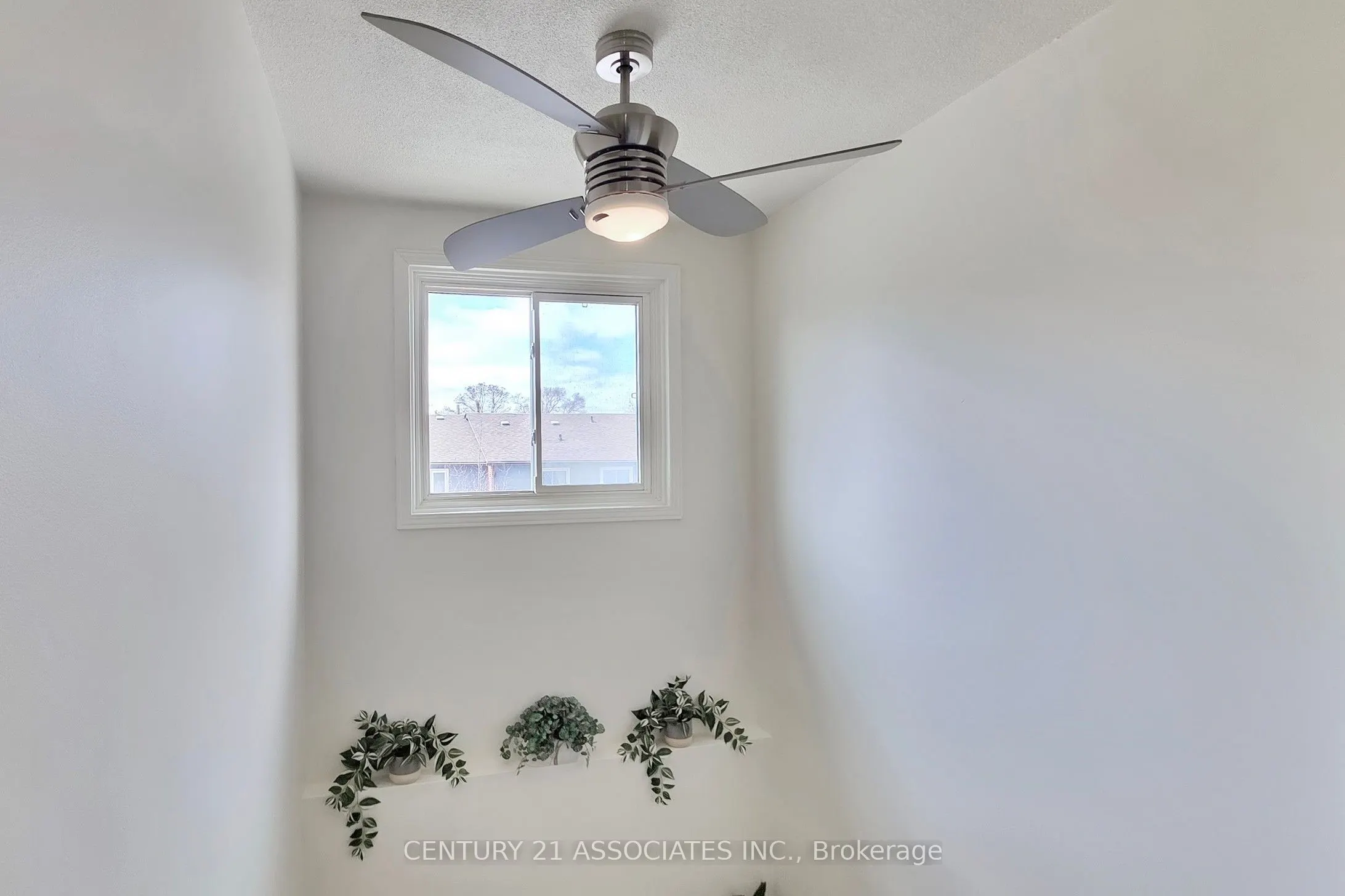 1616 Haig Boulevard, #47
