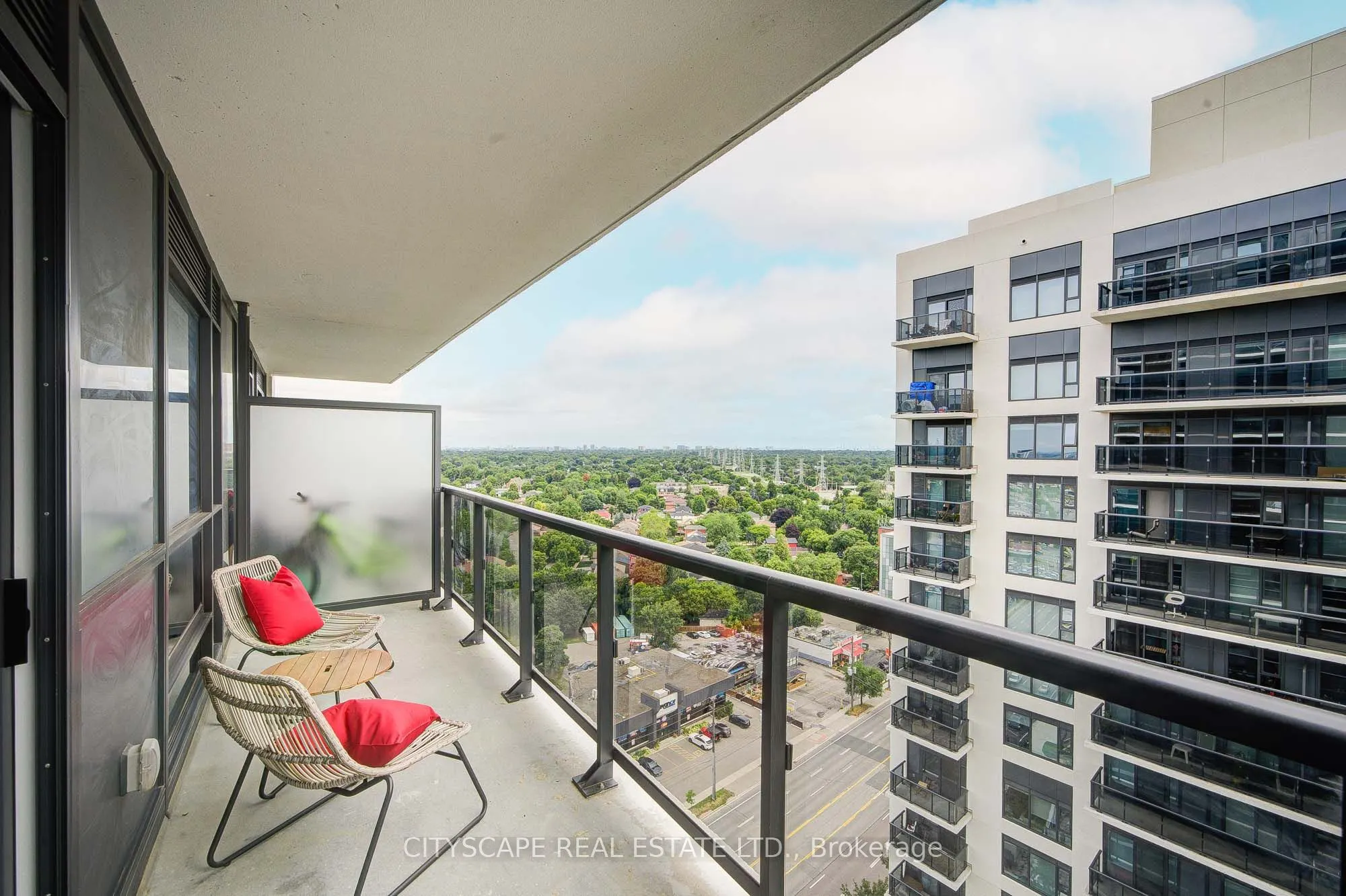 30 Samuel Wood Way, #1805