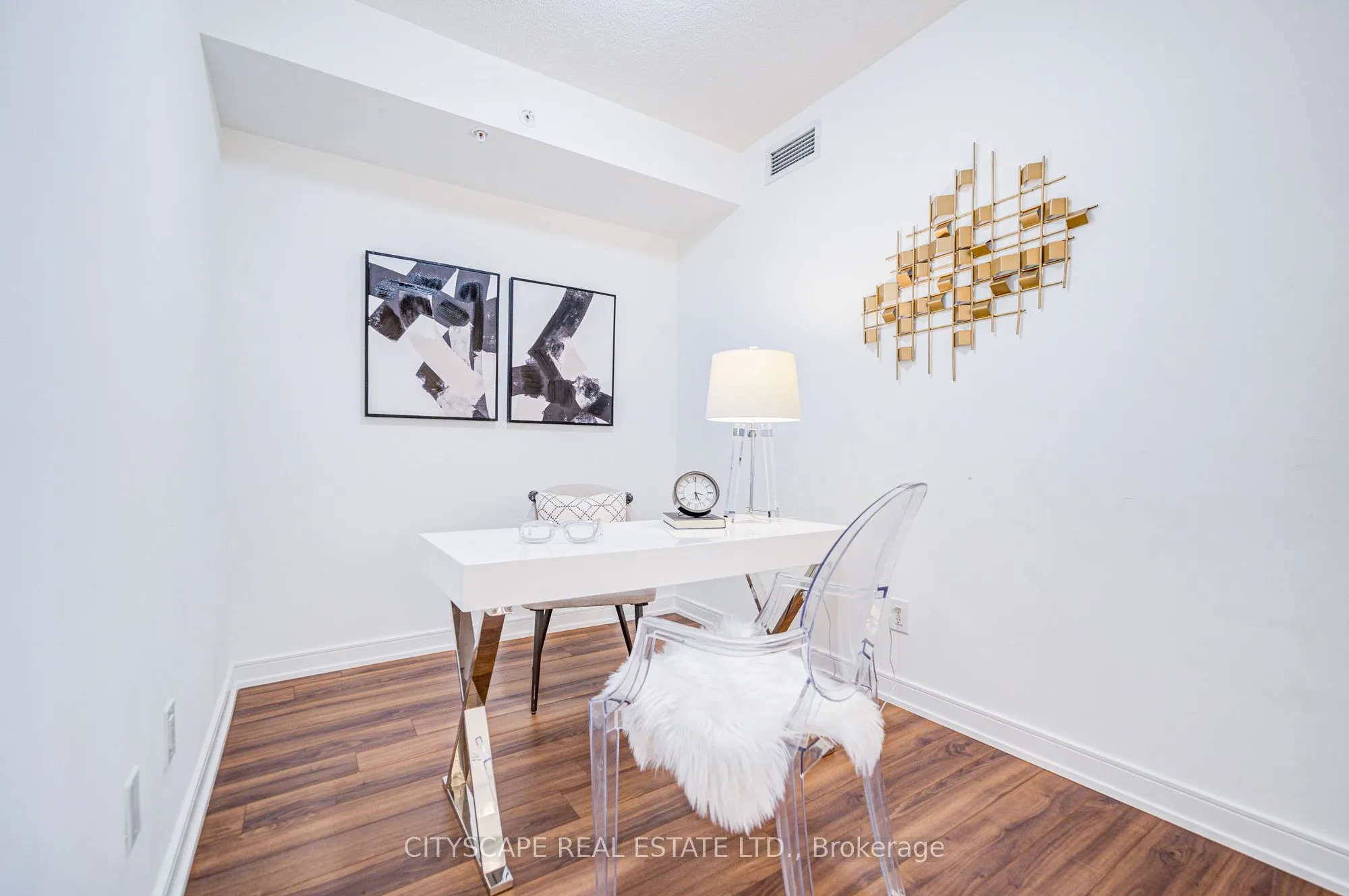 30 Samuel Wood Way, #1805