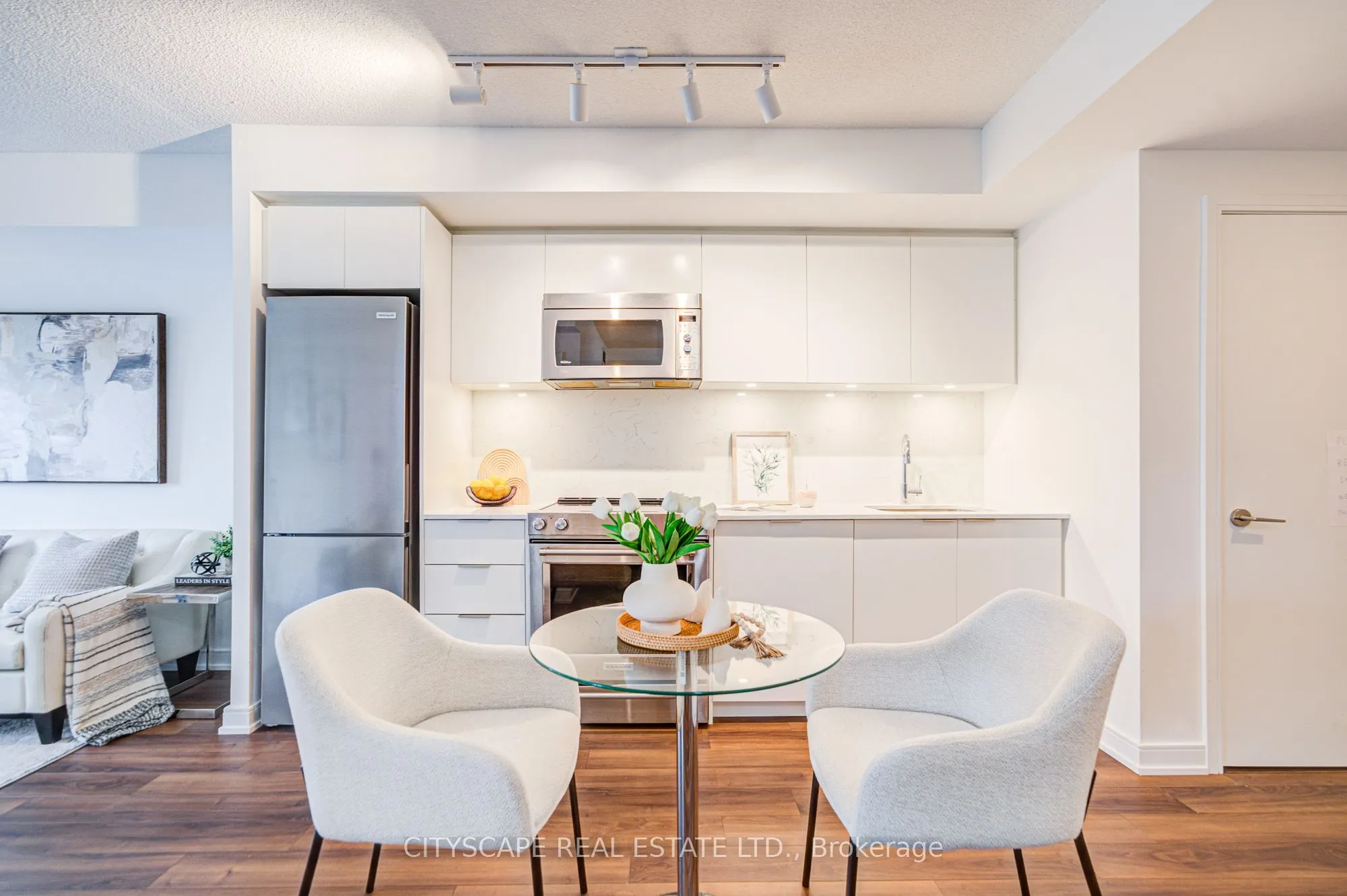 30 Samuel Wood Way, #1805