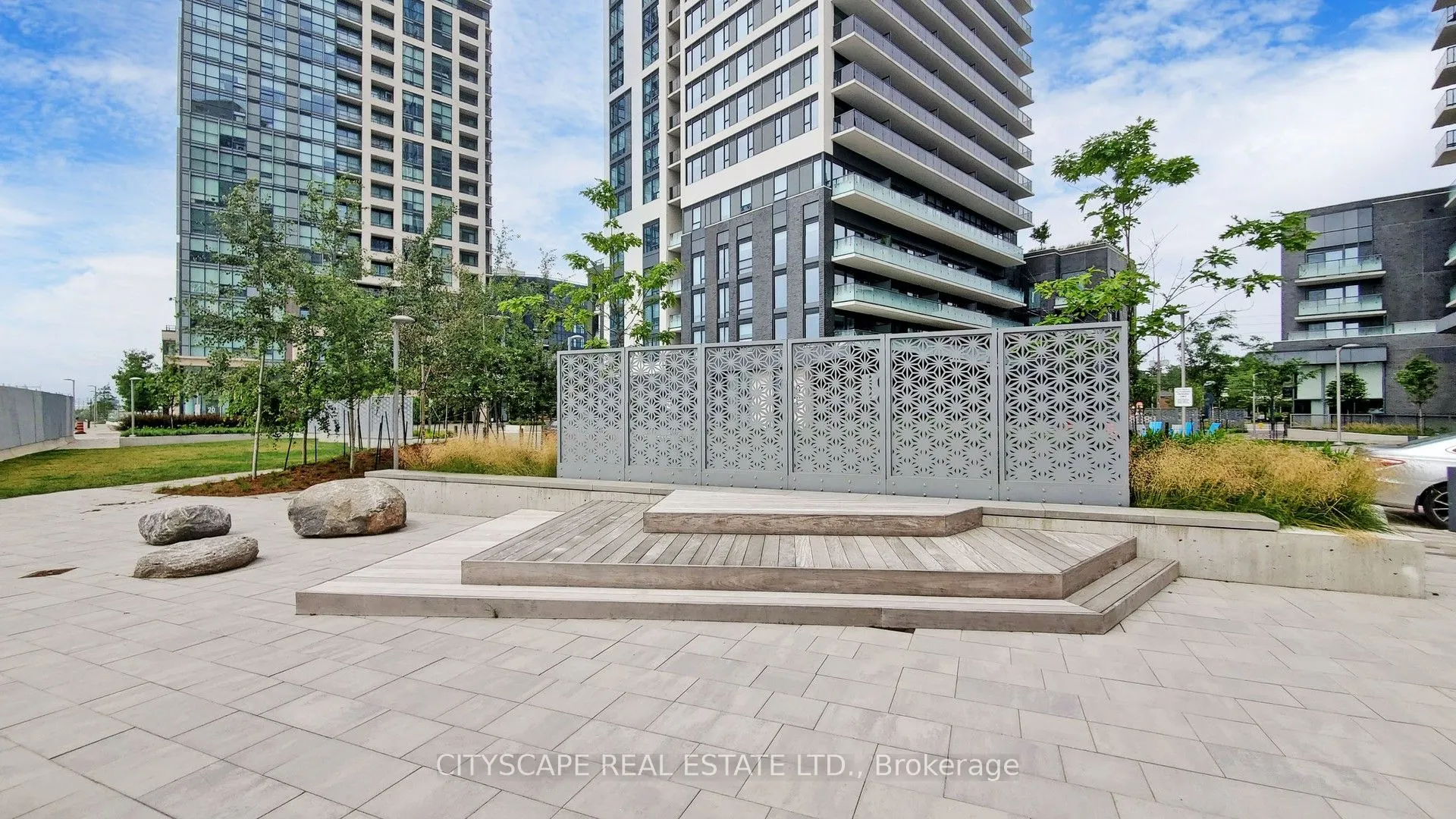 30 Samuel Wood Way, #1805