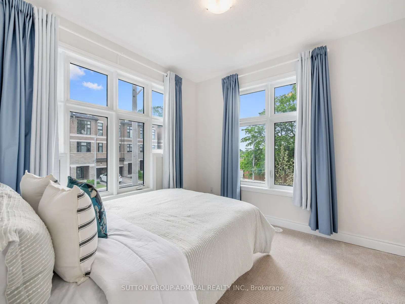 23 Tarmola Park Court