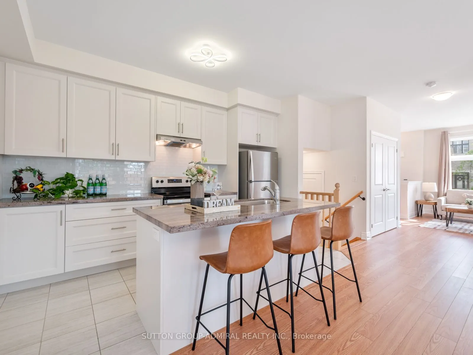 23 Tarmola Park Court