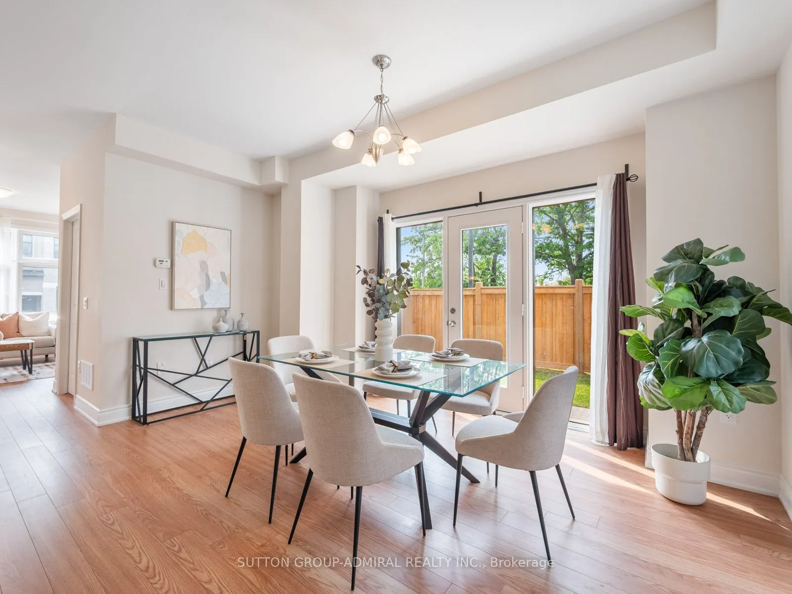 23 Tarmola Park Court