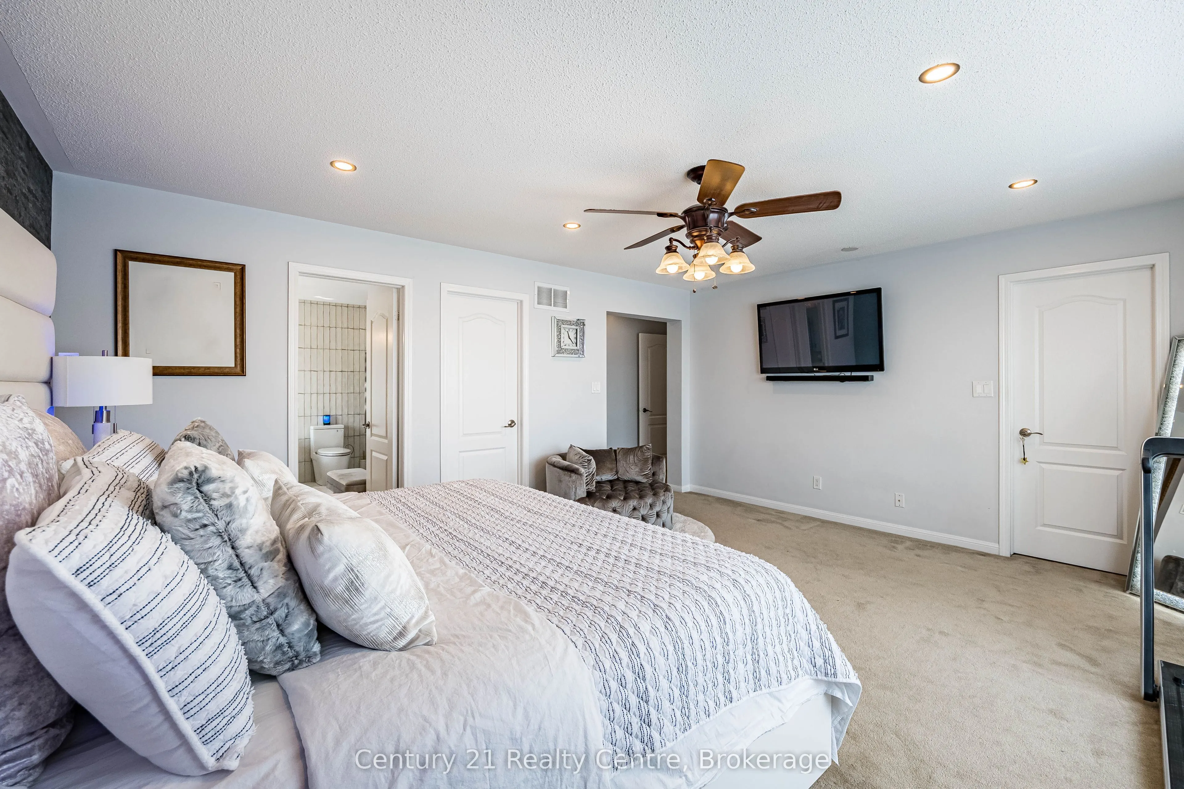 26 Catchfly Crescent