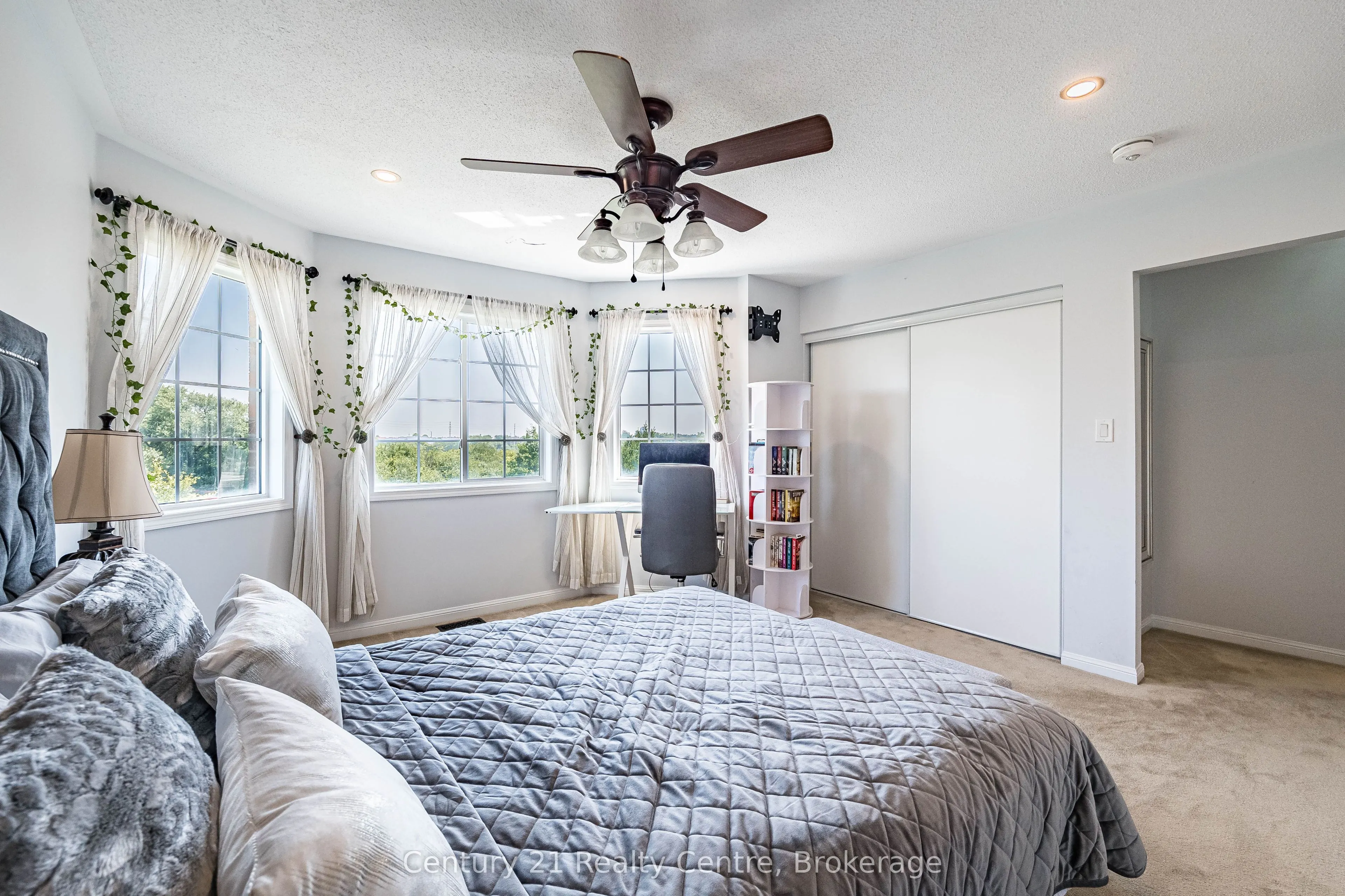 26 Catchfly Crescent