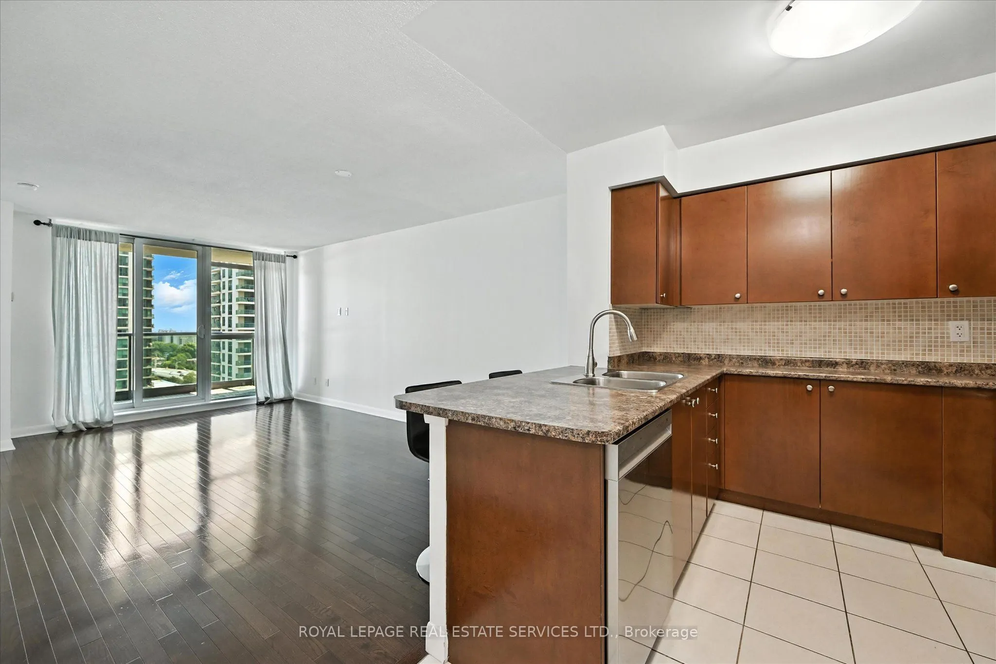 235 Sherway Gardens Road, #1511
