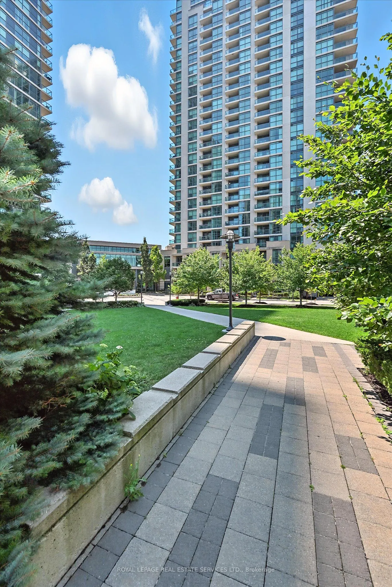 235 Sherway Gardens Road, #1511