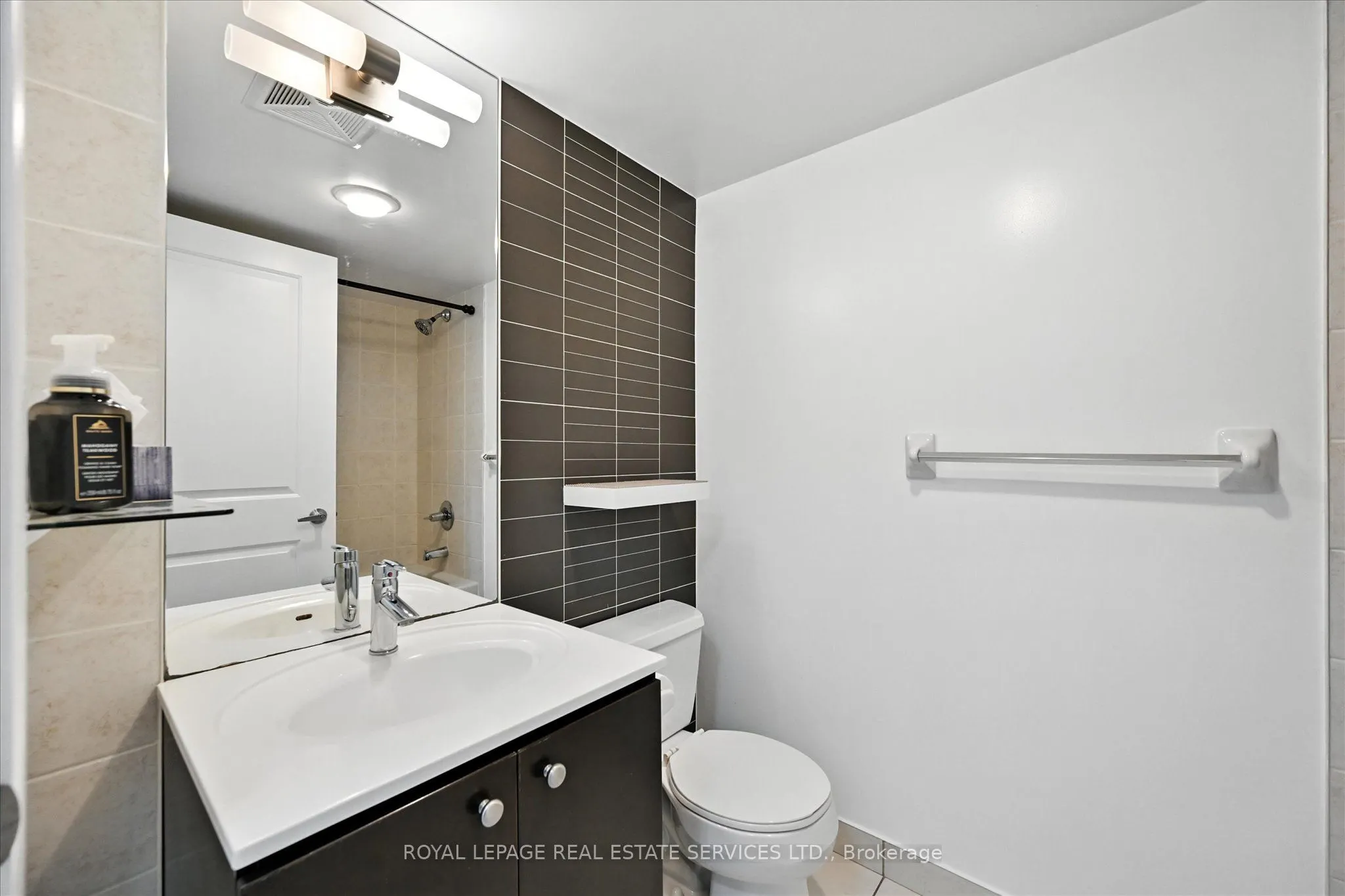 235 Sherway Gardens Road, #1511