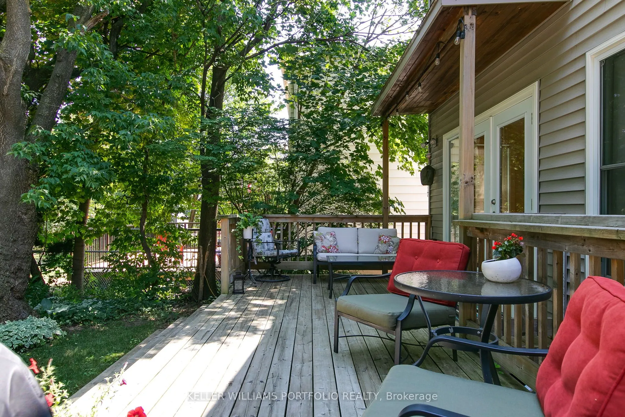 85 Ashbourne Drive