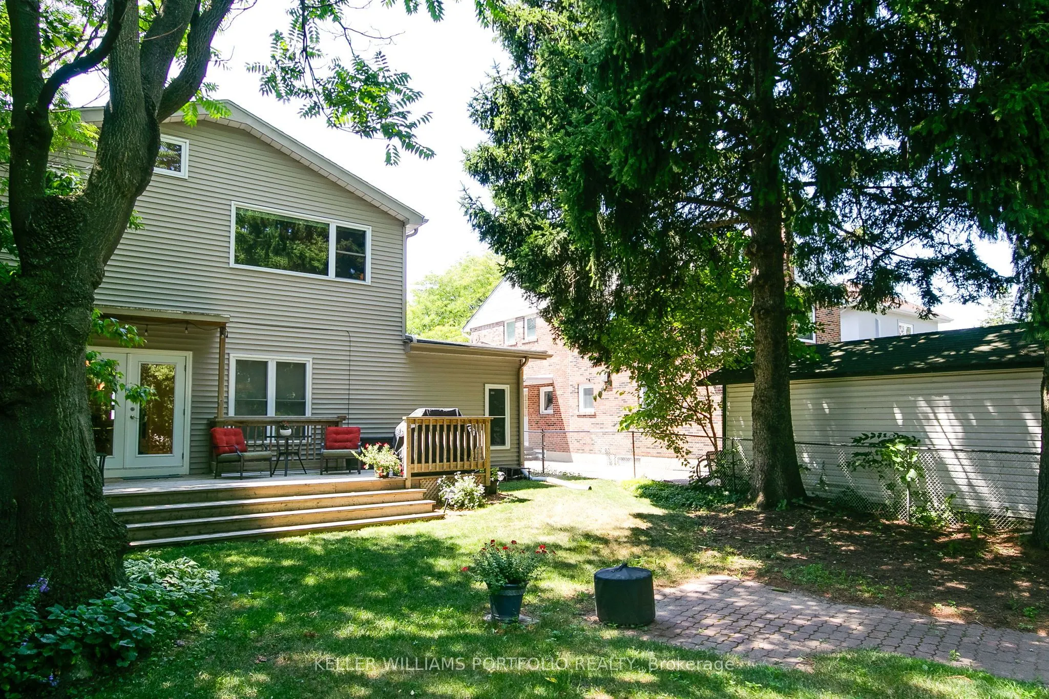 85 Ashbourne Drive