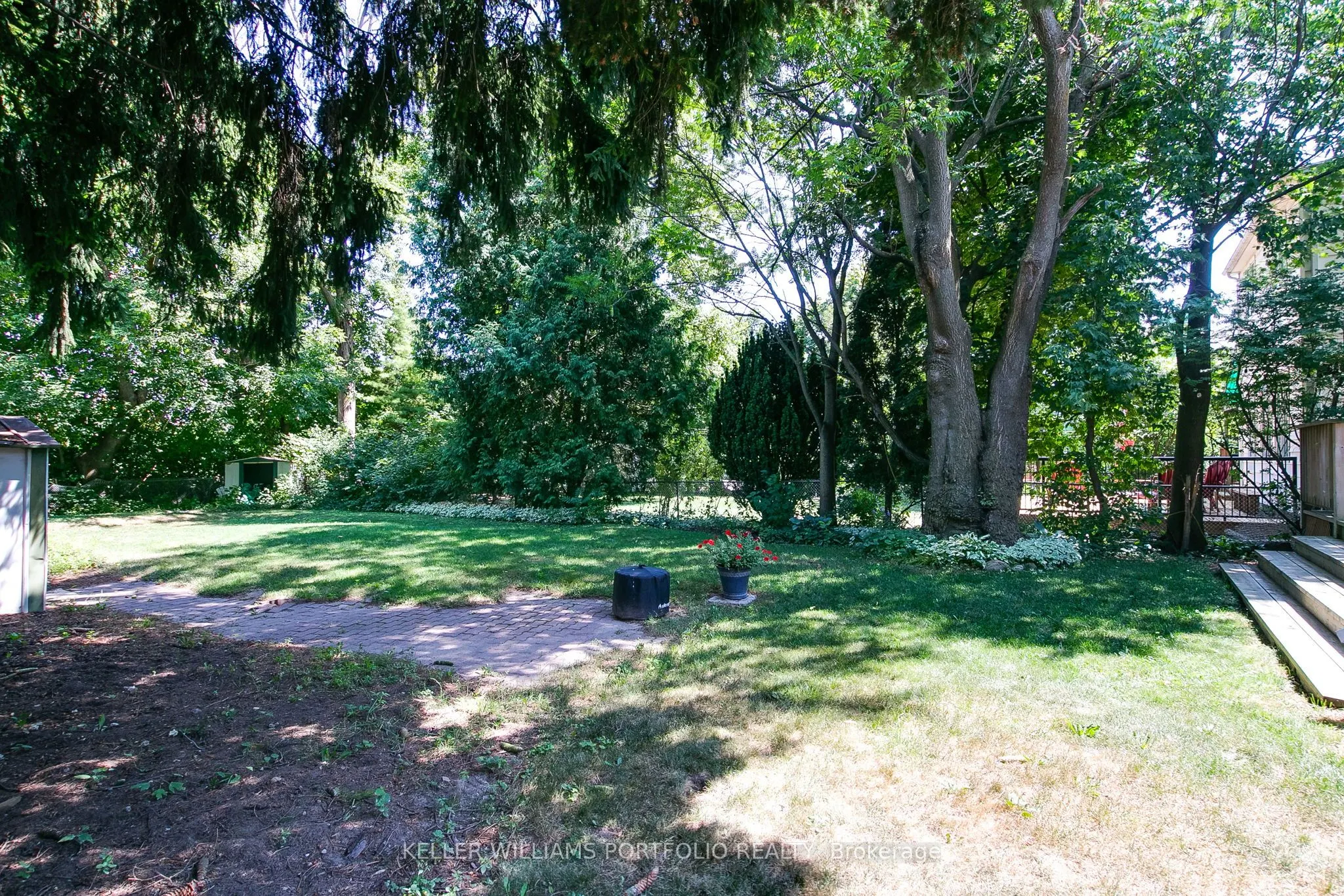 85 Ashbourne Drive