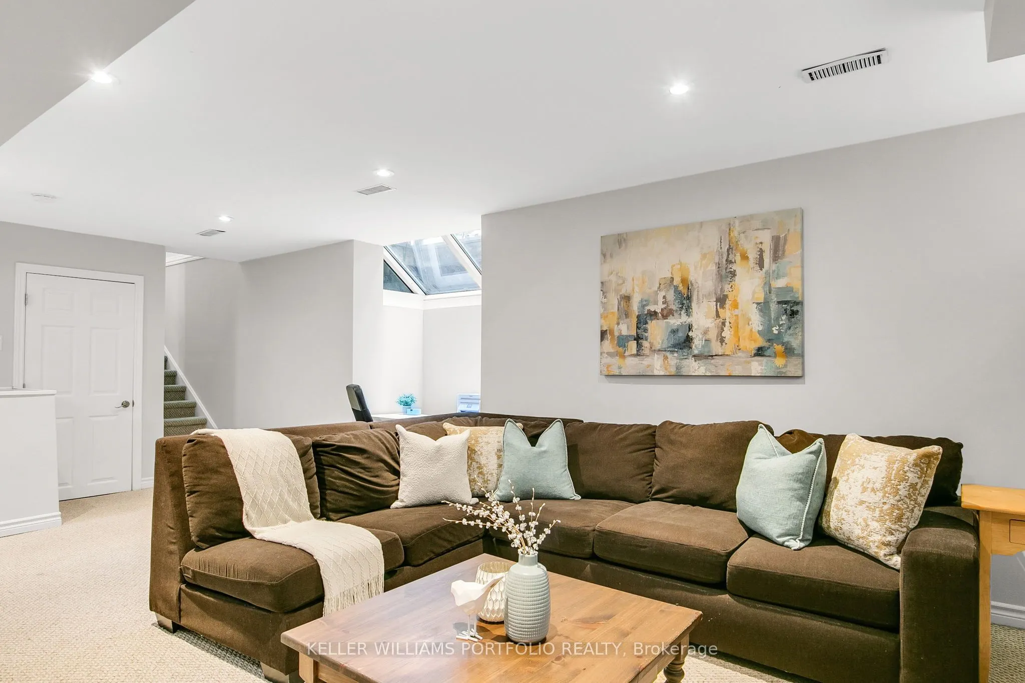 85 Ashbourne Drive