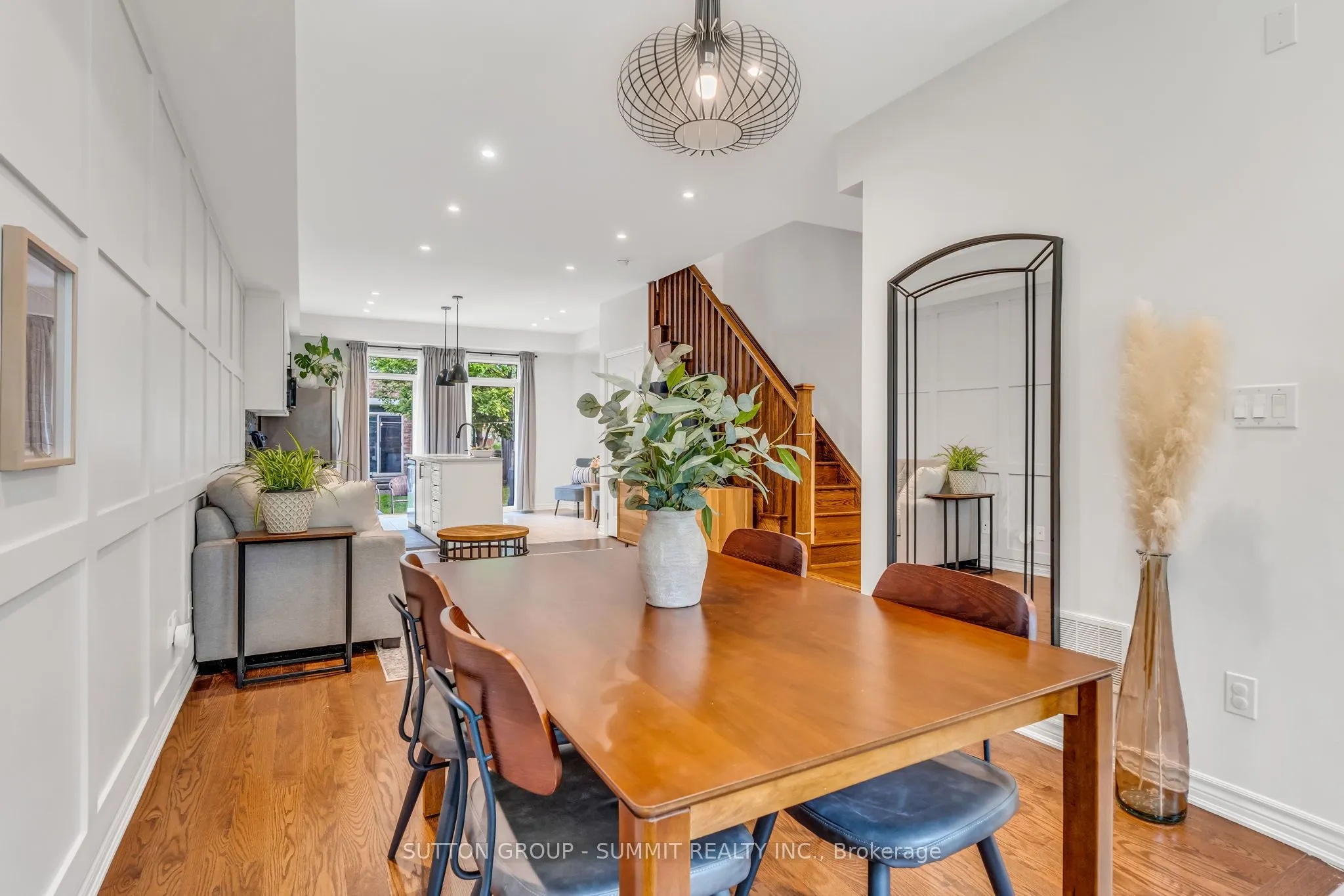636 Evans Avenue S, #53