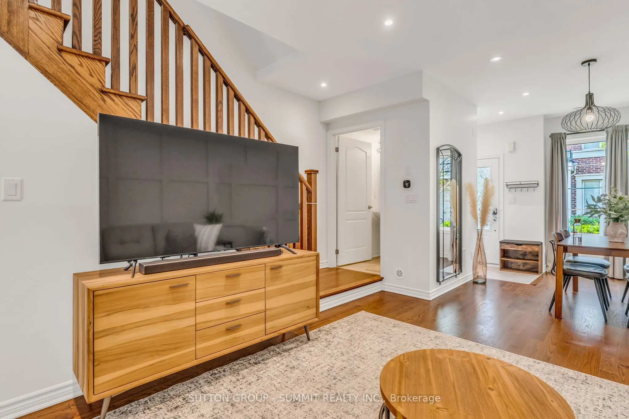 636 Evans Avenue S, #53
