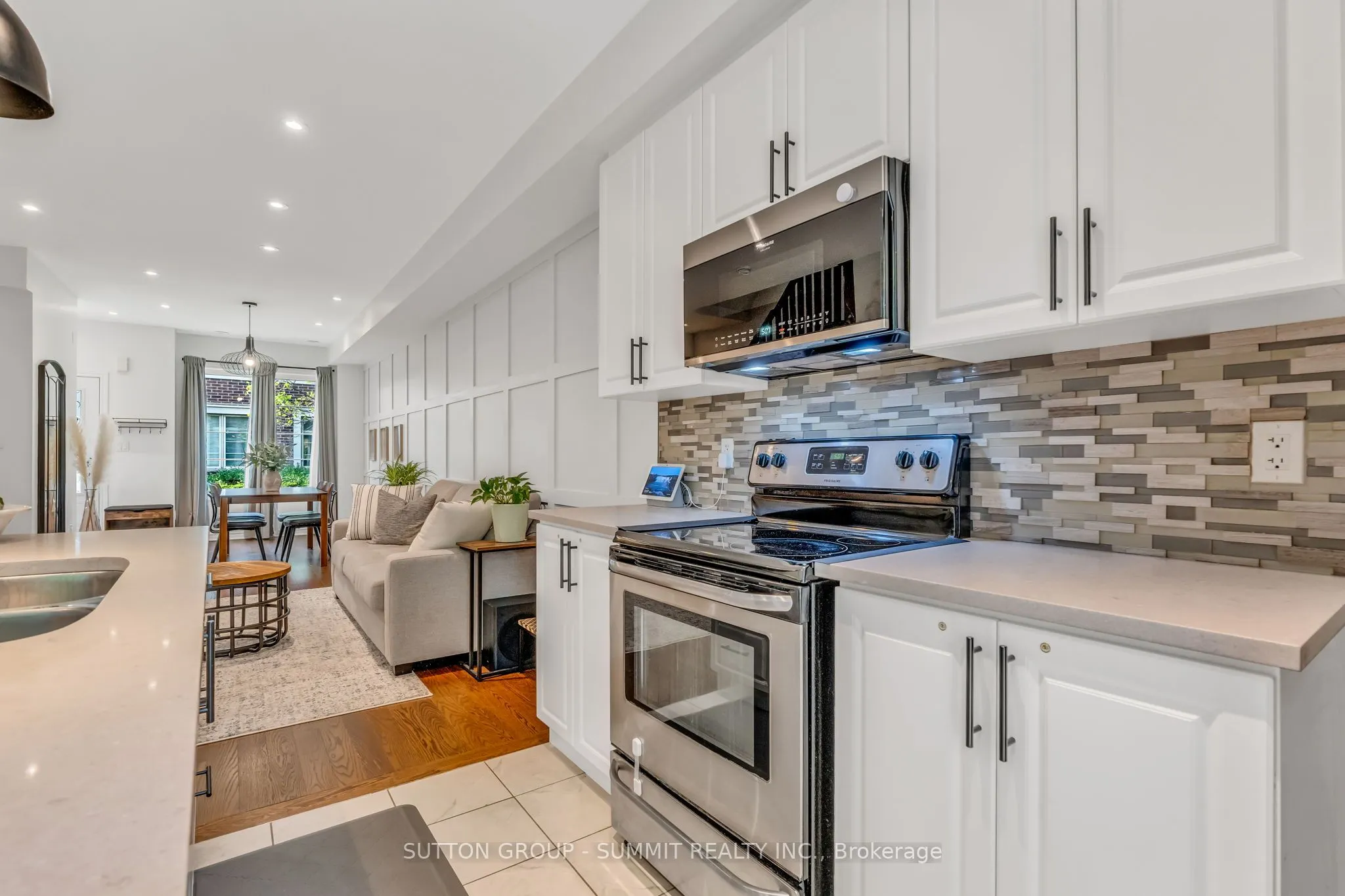 636 Evans Avenue S, #53