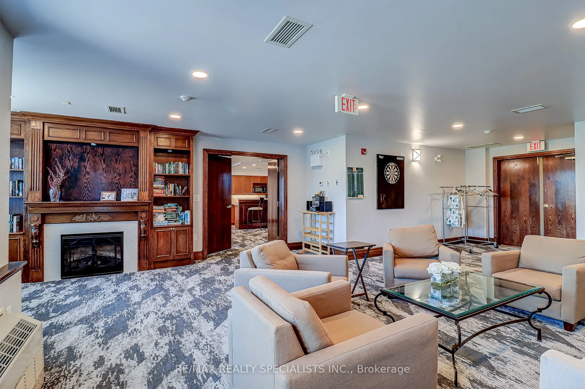55 Via Rosedale, #201