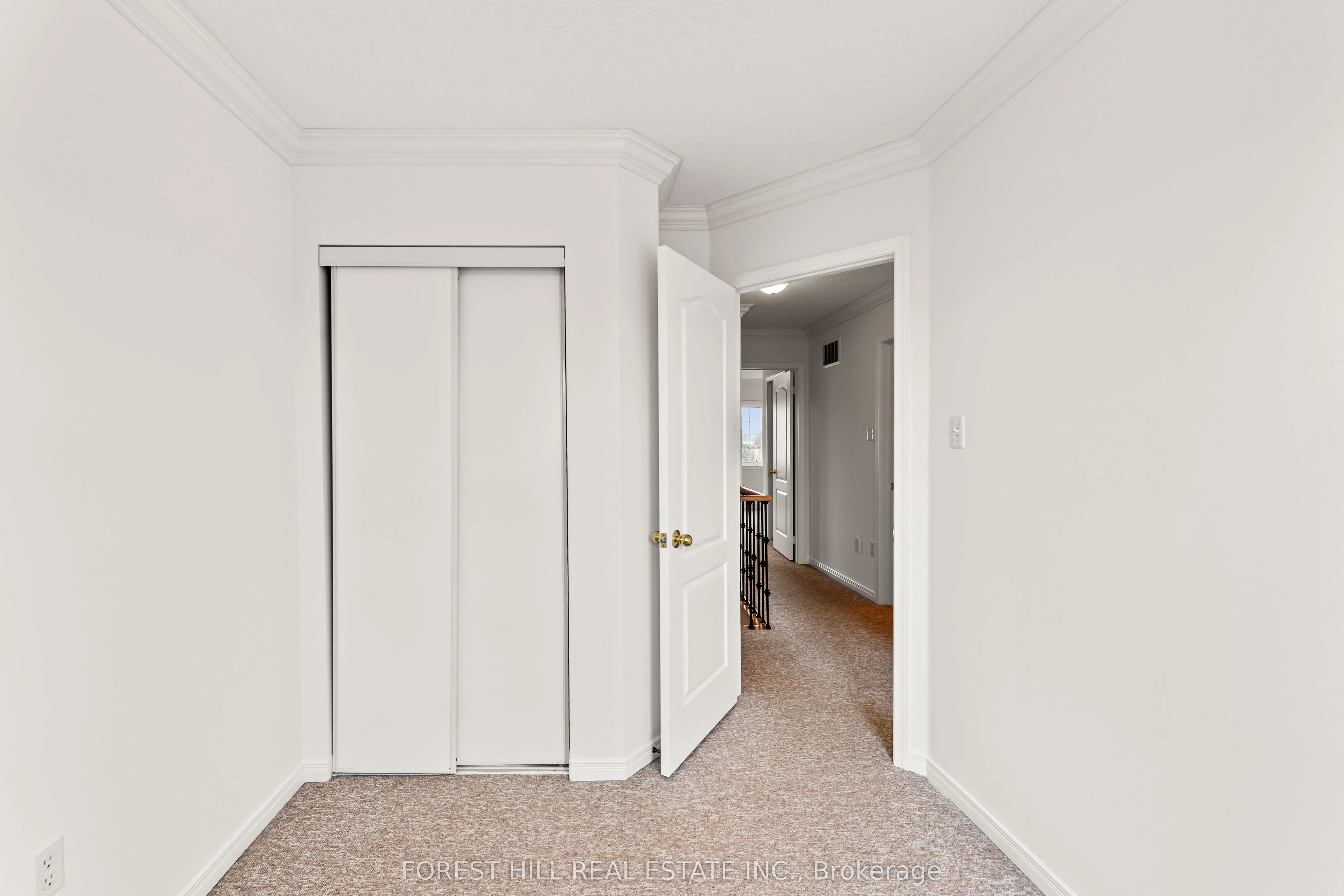 5817 Tiz Road