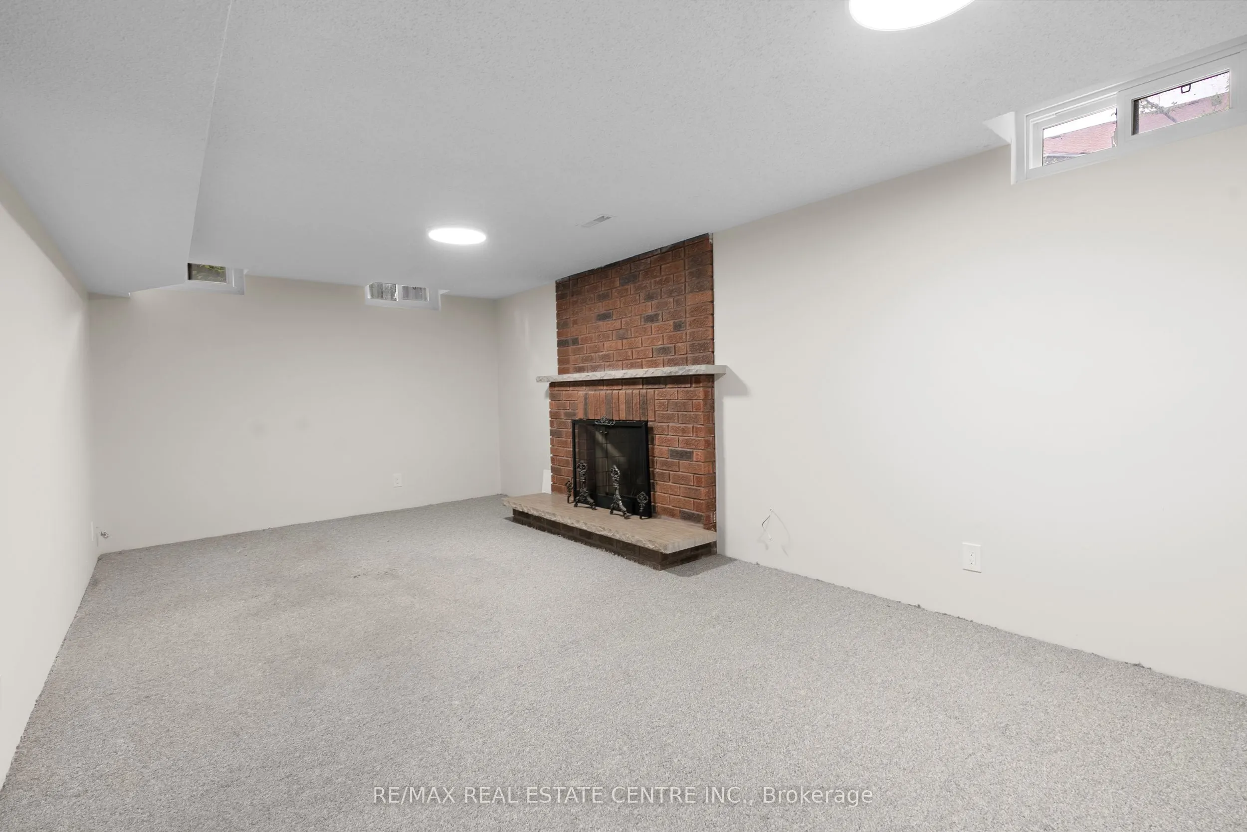 4623 Hewicks Lane