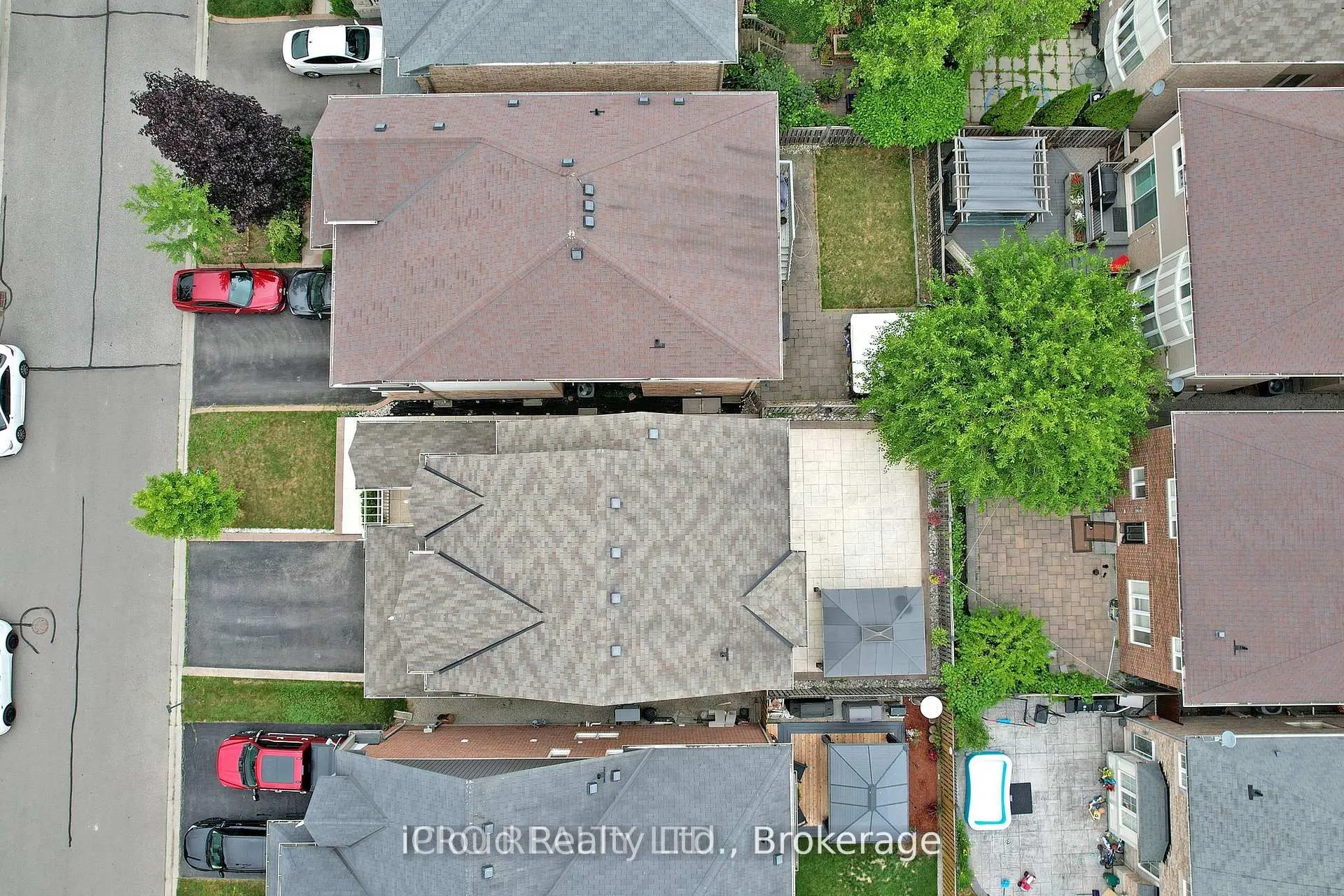 861 Whaley Way