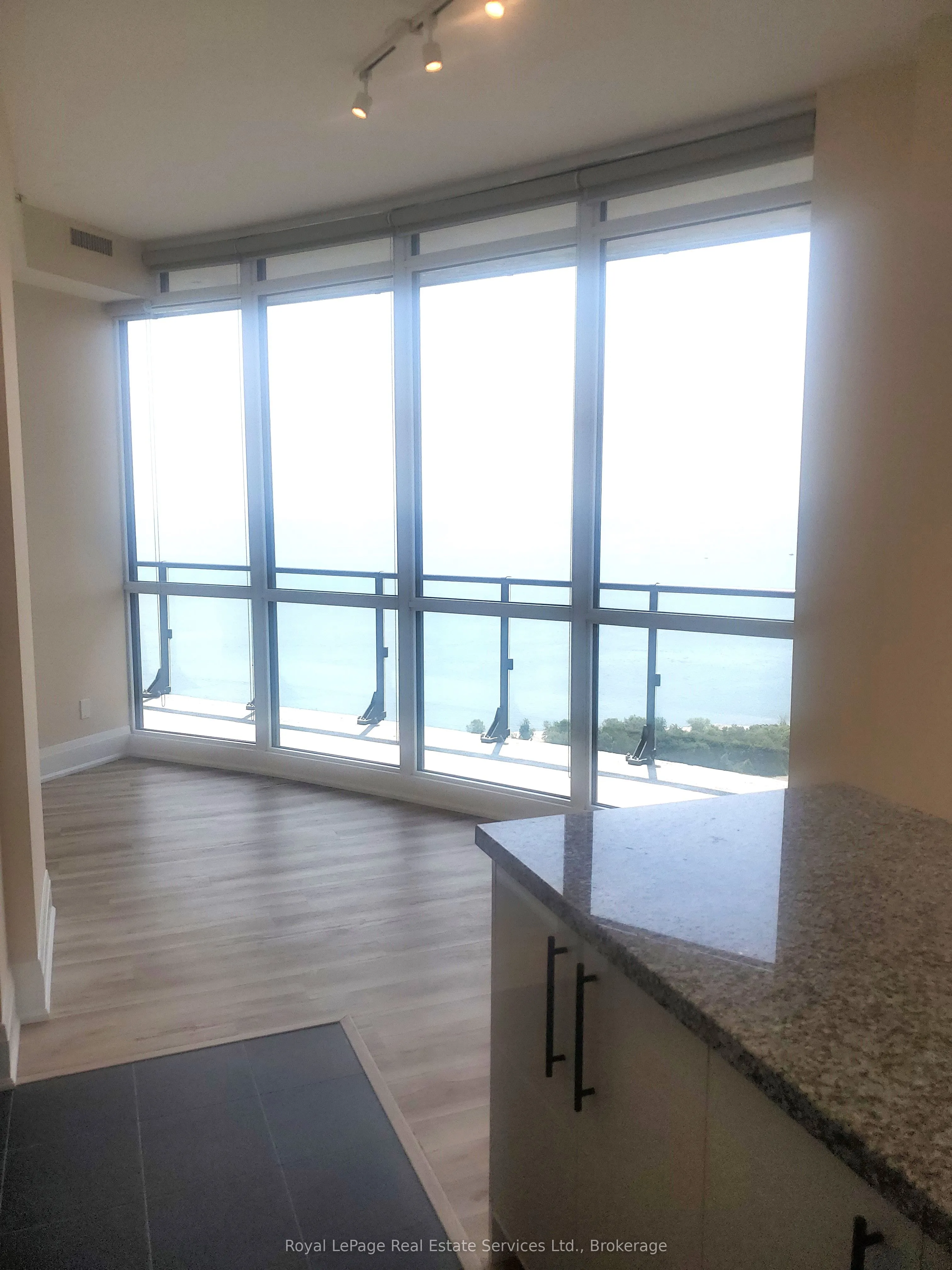 59 Annie Craig Drive, #3702