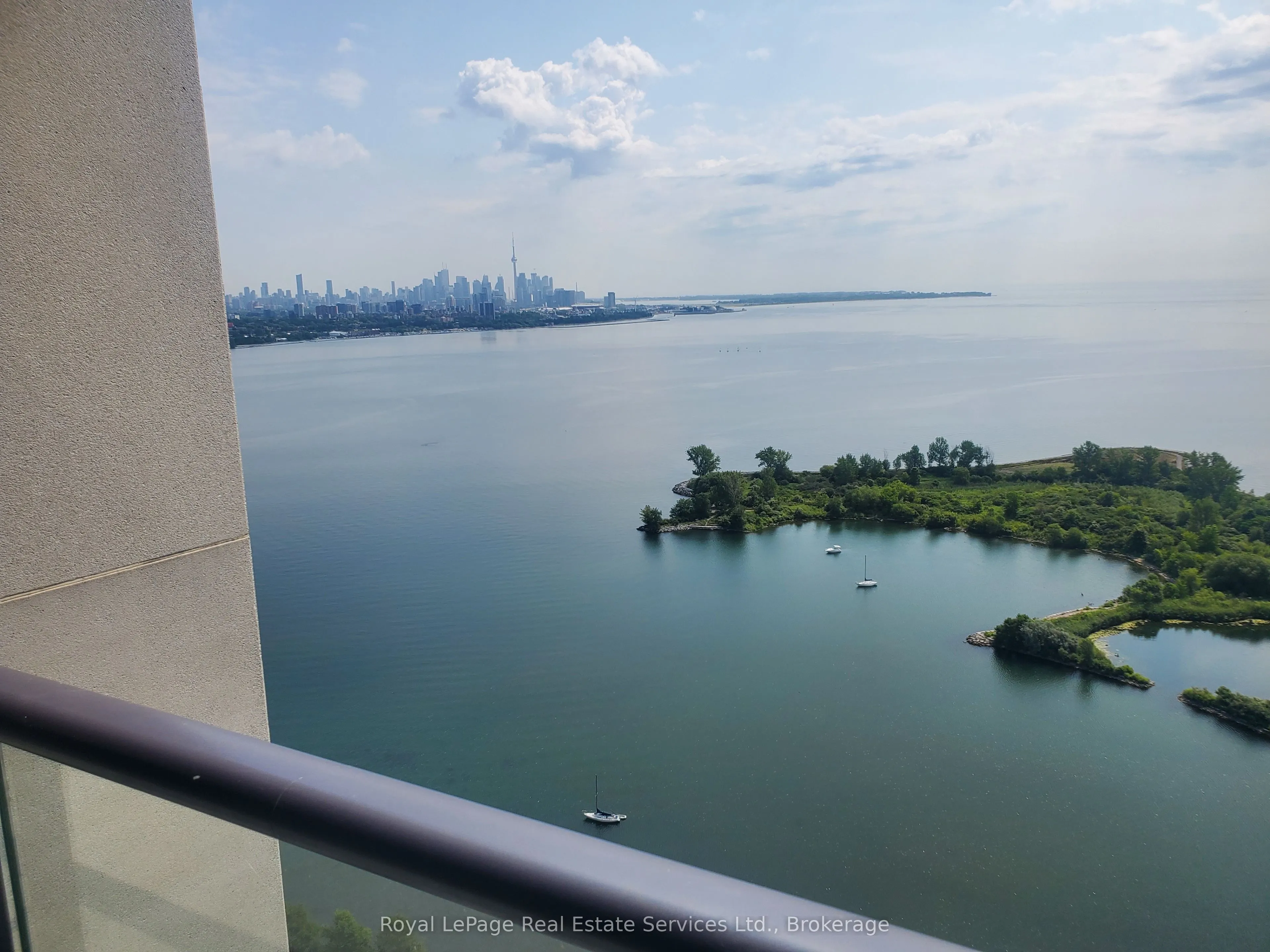 59 Annie Craig Drive, #3702
